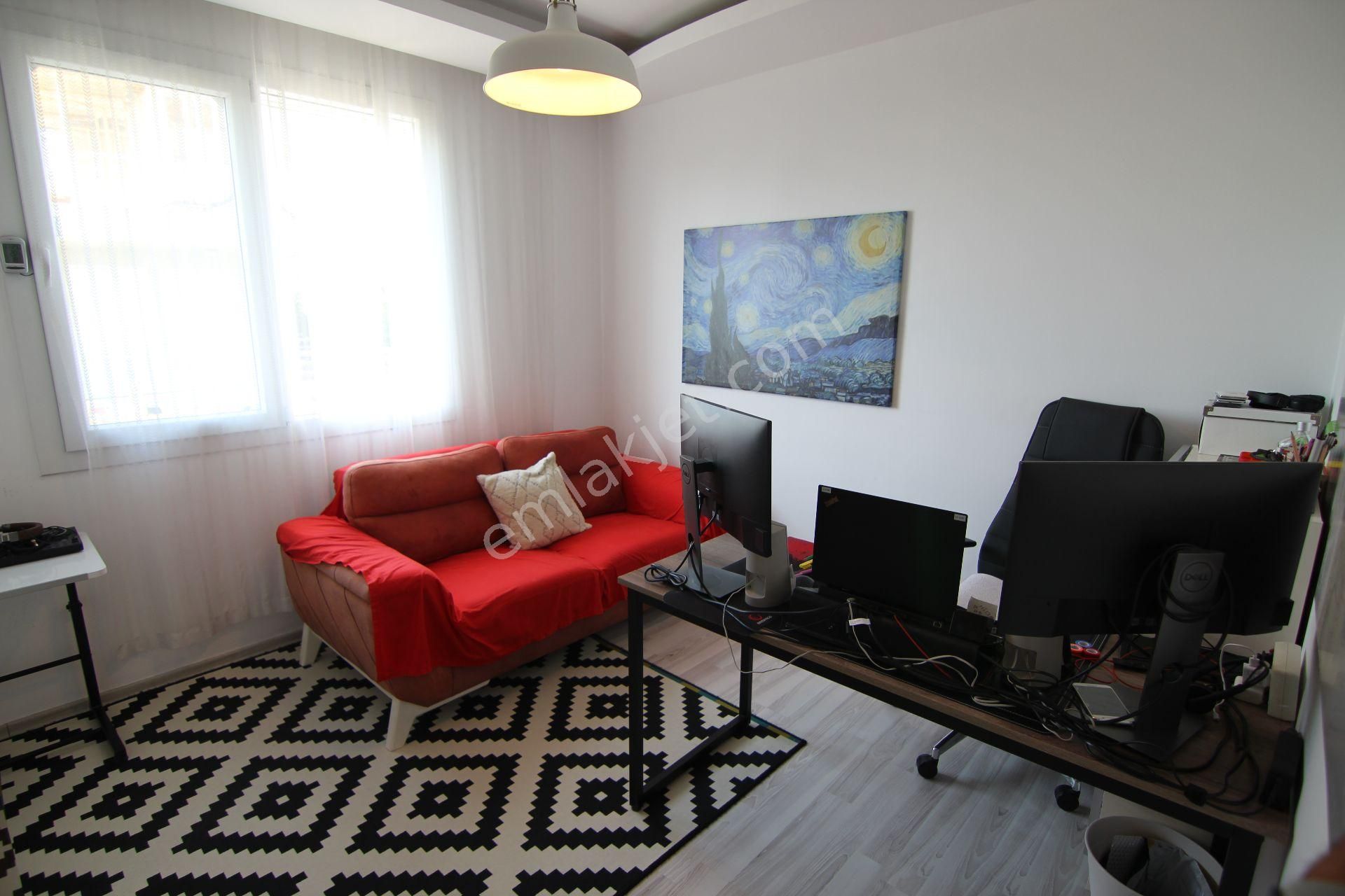 Didim Mavişehirde Deniz Manzaralı Denize 400 Metre 5+1 Villa - Görsel 11