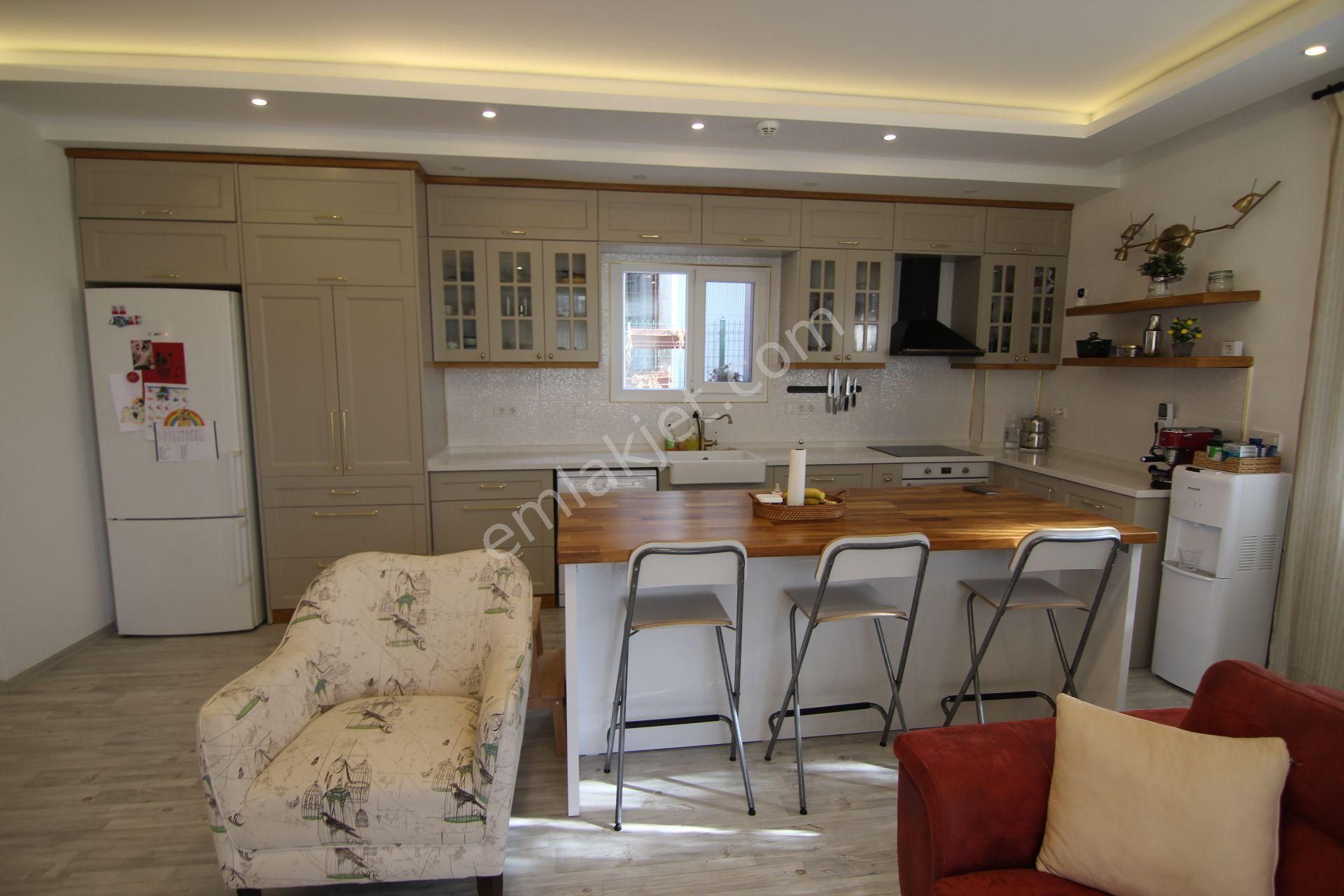 Didim Mavişehirde Deniz Manzaralı Denize 400 Metre 5+1 Villa - Görsel 29