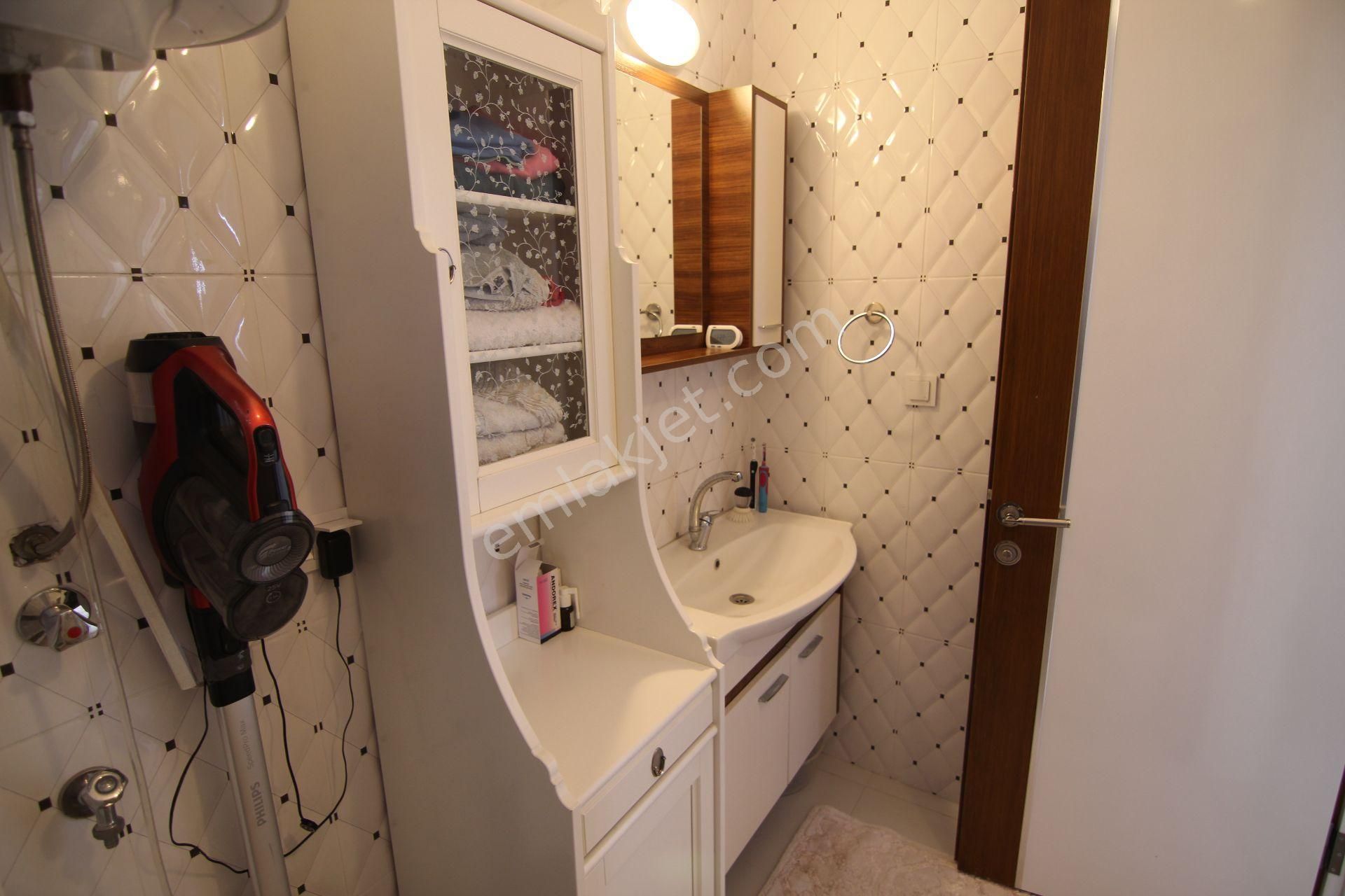 Didim Mavişehirde Deniz Manzaralı Denize 400 Metre 5+1 Villa - Görsel 14