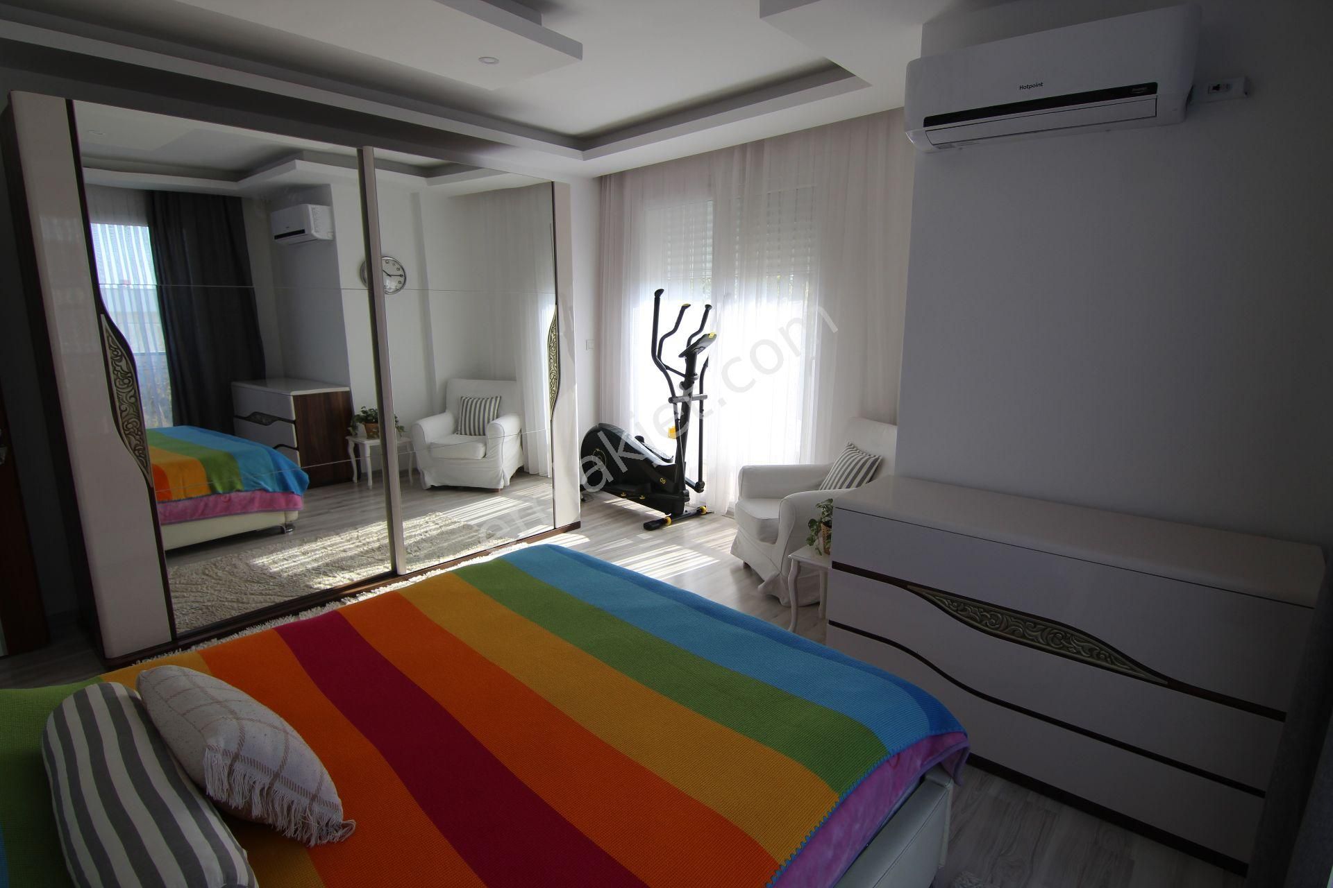 Didim Mavişehirde Deniz Manzaralı Denize 400 Metre 5+1 Villa - Görsel 9