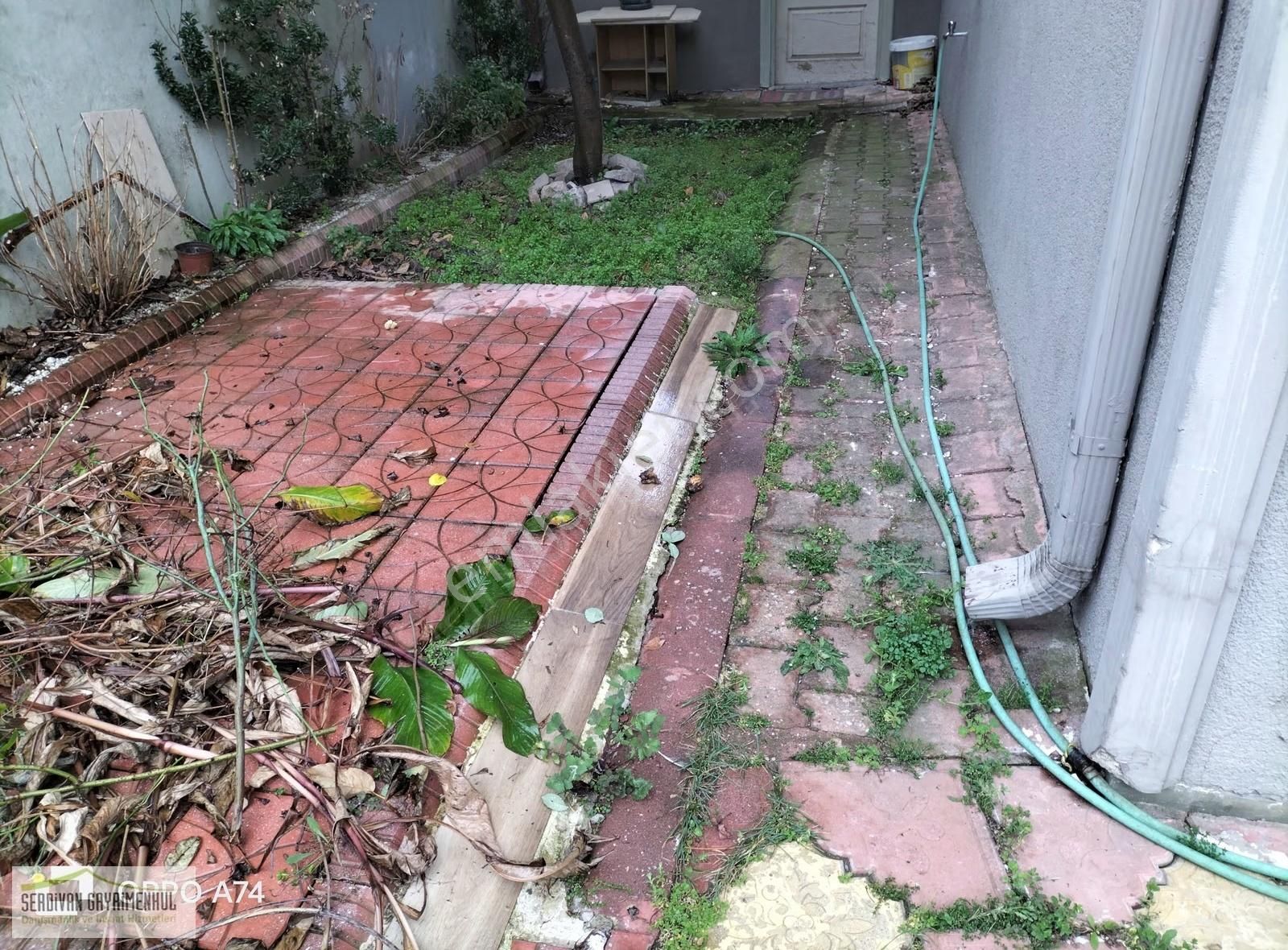 Serdivan Belediyesi Civarı Kiralık 1+1 Daire.. - Görsel 14