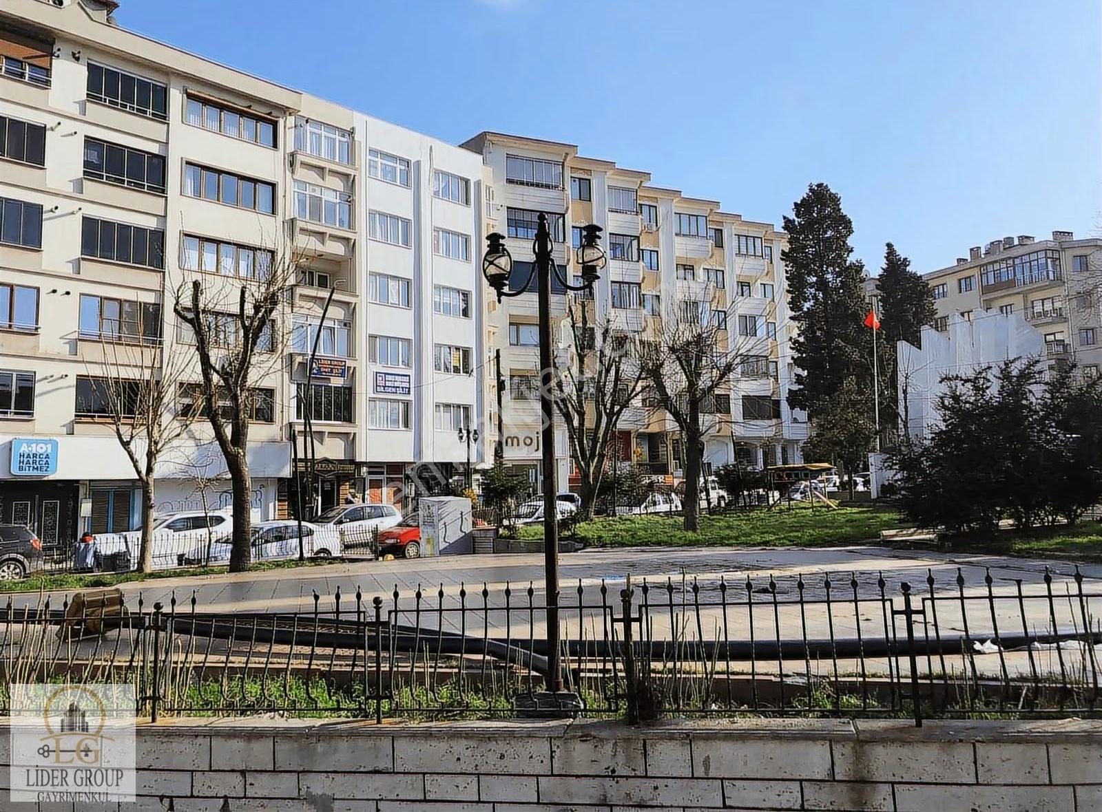 Çarşının Göbeğinde İster Mesken İster İşyeri - Görsel 22