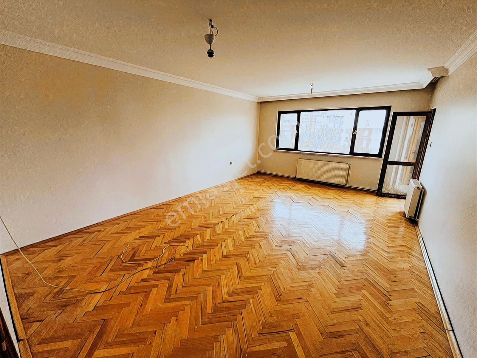 Eryaman Öz Ahikent Sitesinde Ara Kat Asansörlü 3+1 Kiralık Daire - Görsel 9