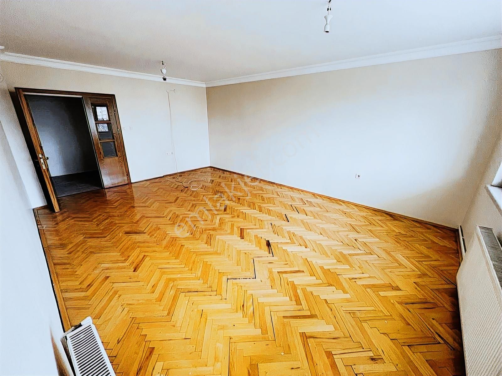 Eryaman Öz Ahikent Sitesinde Ara Kat Asansörlü 3+1 Kiralık Daire - Görsel 32