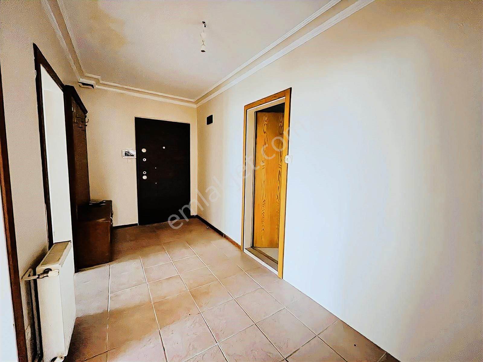 Eryaman Öz Ahikent Sitesinde Ara Kat Asansörlü 3+1 Kiralık Daire - Görsel 16