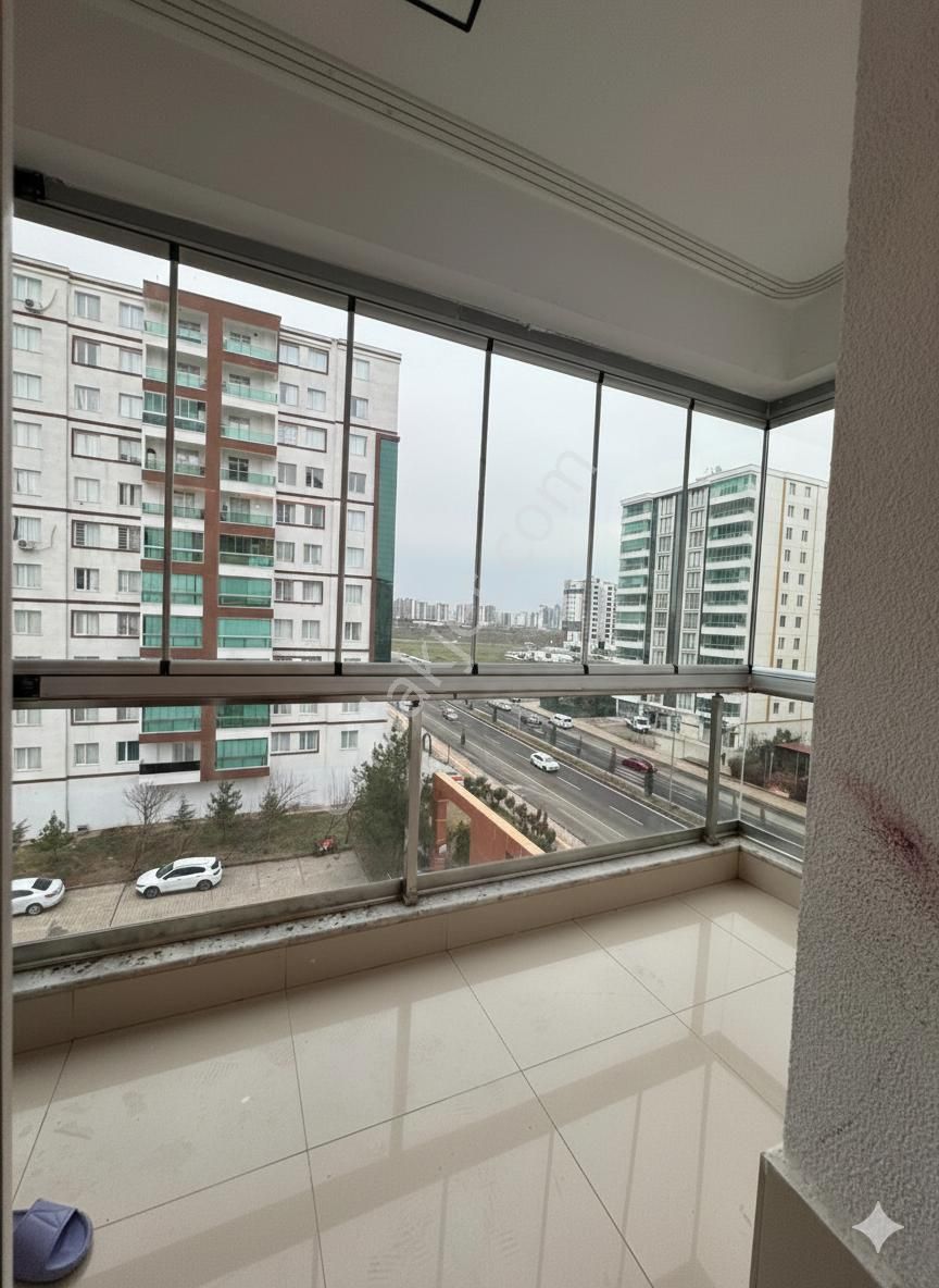 Kayapınar // Luna Park Arkasında 4+1 Lüks Dairemiz Satılıktır - Görsel 3