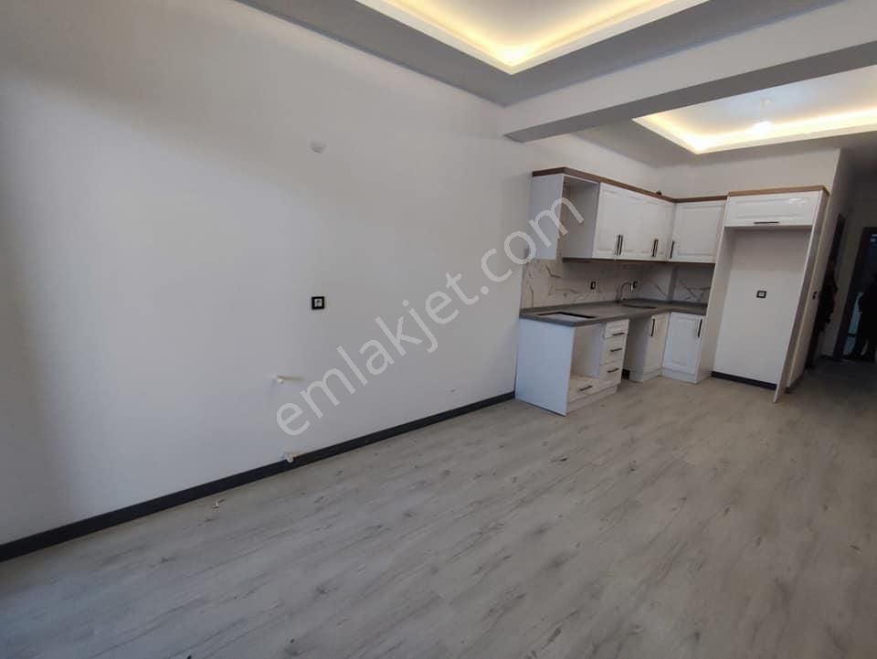 Beylikdüzü Osb Mh.5m Migros Arkası 1+1 Fırsat Dairemiz - Görsel 5