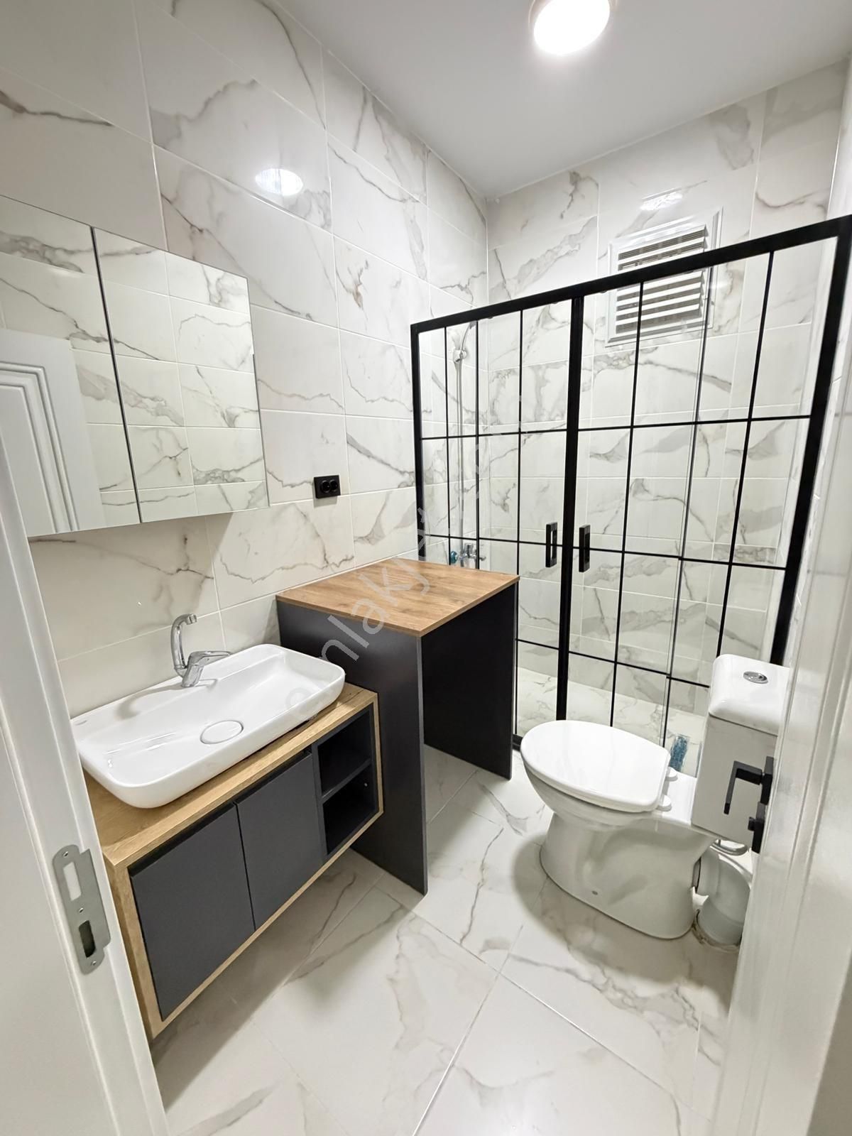 Üç Kardeşler'den 50.yıl Mah. 2+1 85m² Satılık Lüx Yüksek Giriş - Görsel 7