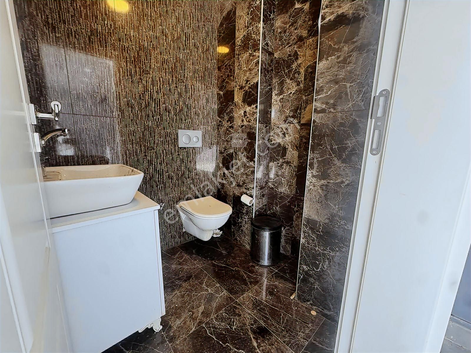 Balat'ta Kiralık Dükkan - Görsel 6