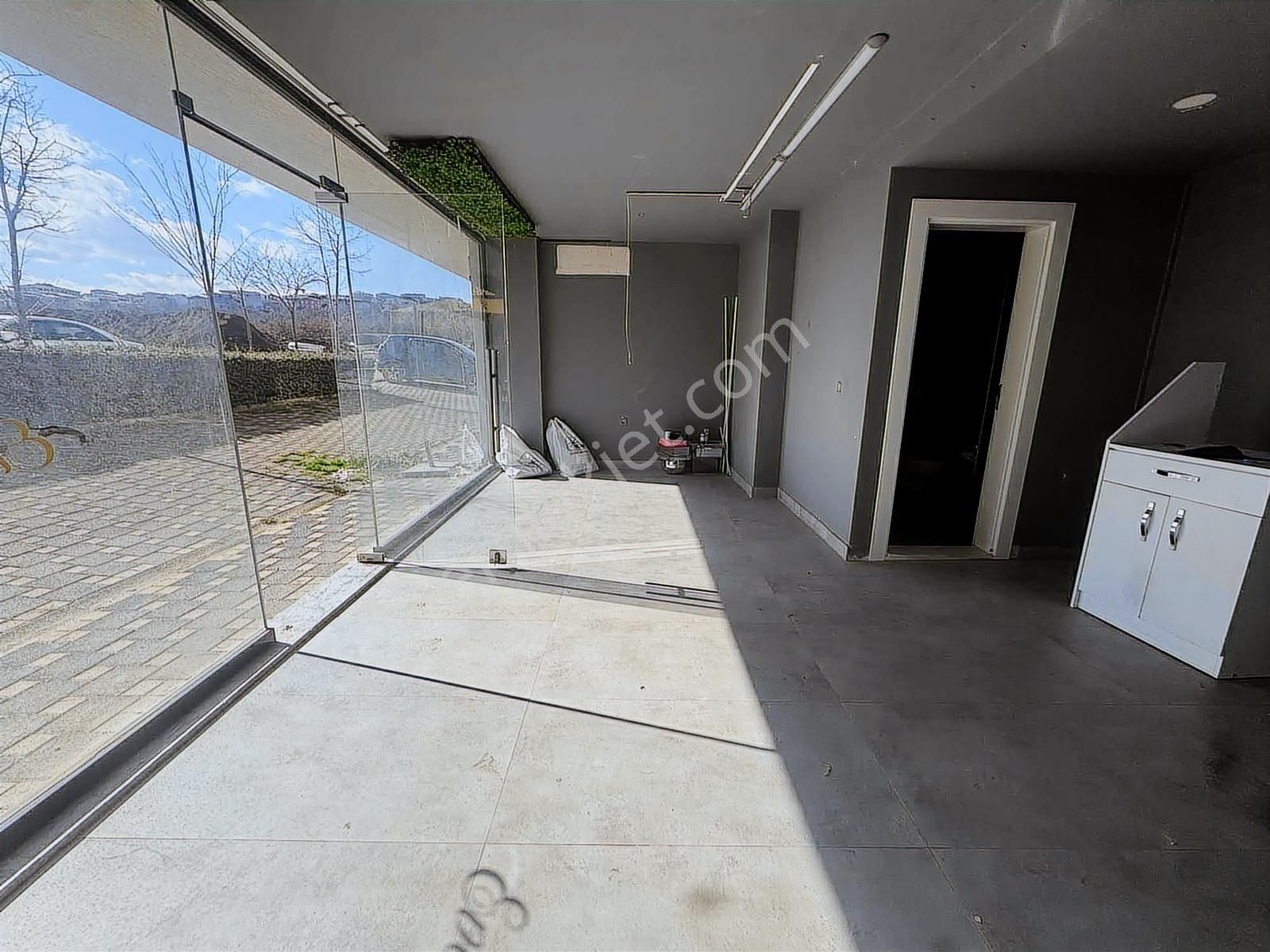 Balat'ta Kiralık Dükkan - Görsel 7