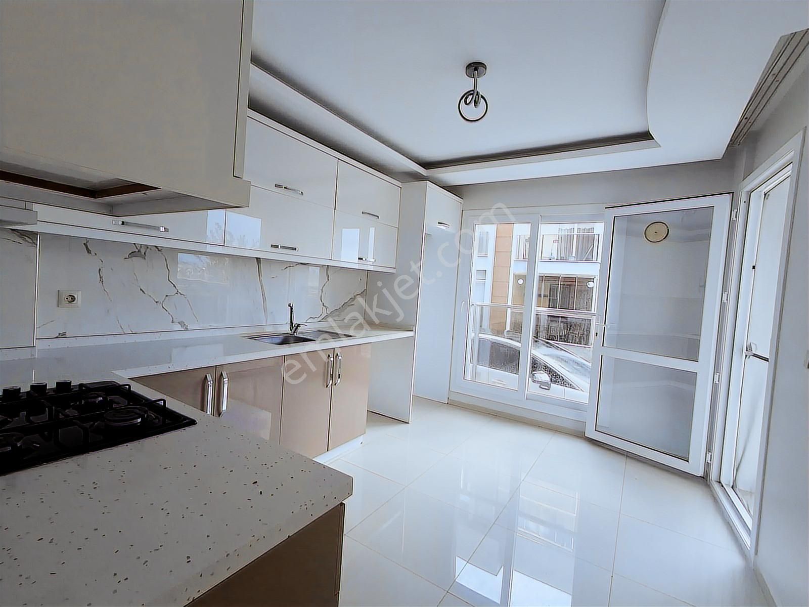 Bal Gayrimenkul- Barbarosta Site İçinde Geniş Ferah 3+1 Daire - Görsel 16