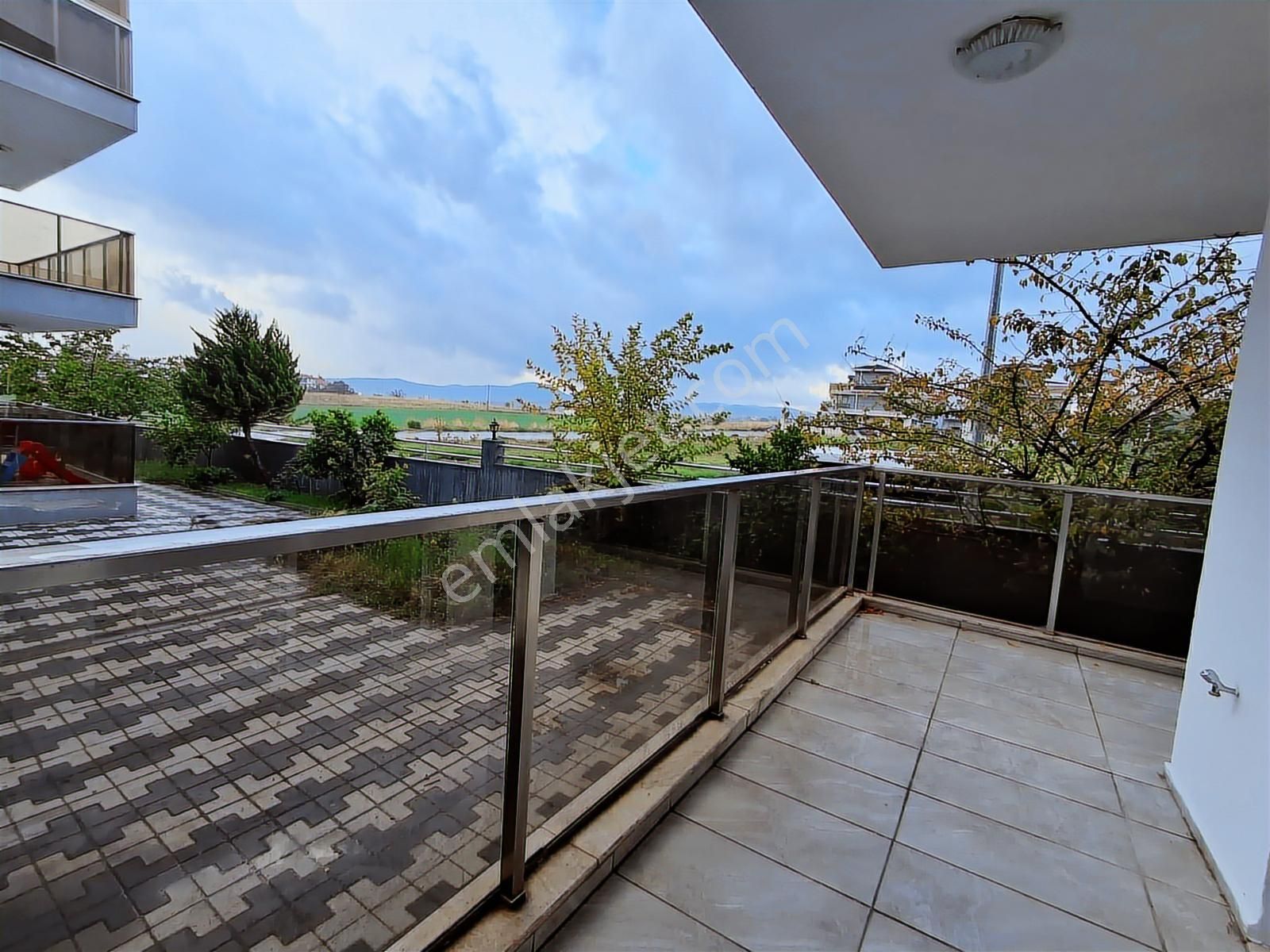 Bal Gayrimenkul- Barbarosta Site İçinde Geniş Ferah 3+1 Daire - Görsel 17