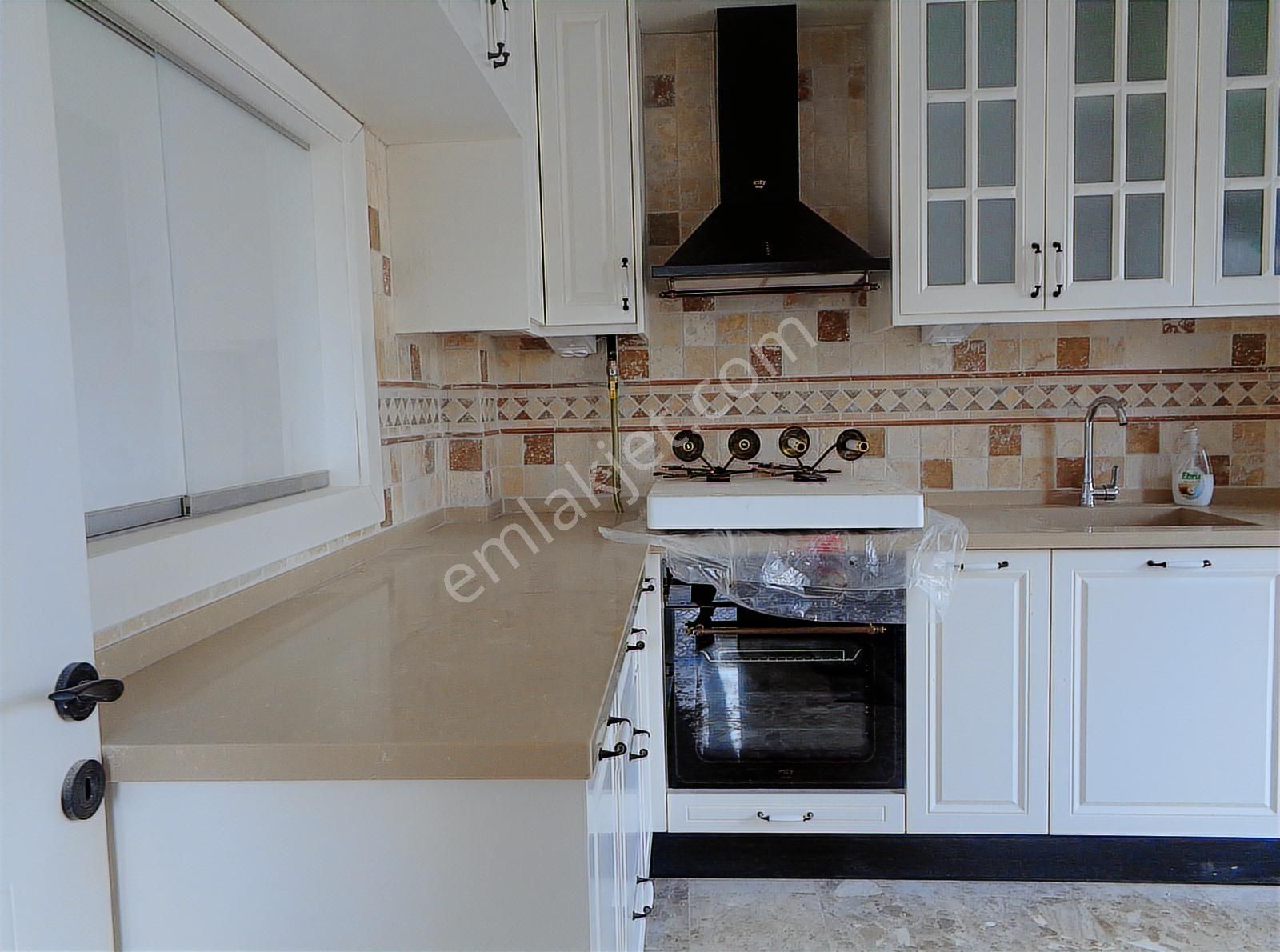 Bal Gayrimenkul-mithatpaşada Muhteşem Tasarımlı 4+1 Villa - Görsel 32