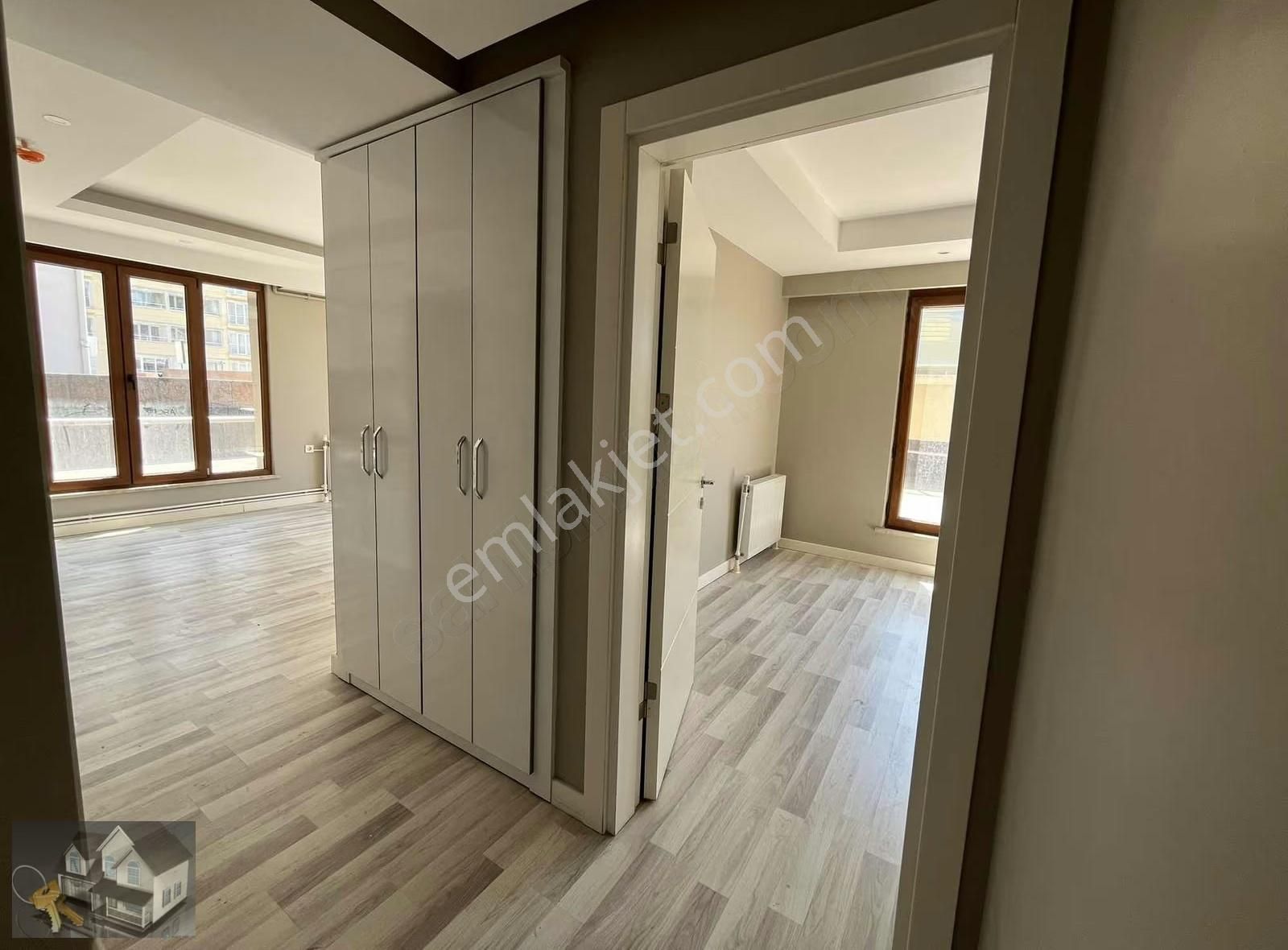 Sancaktepe Yenidoğan Kiralık Havuzlu Sitede 1+1 Daire - Görsel 5