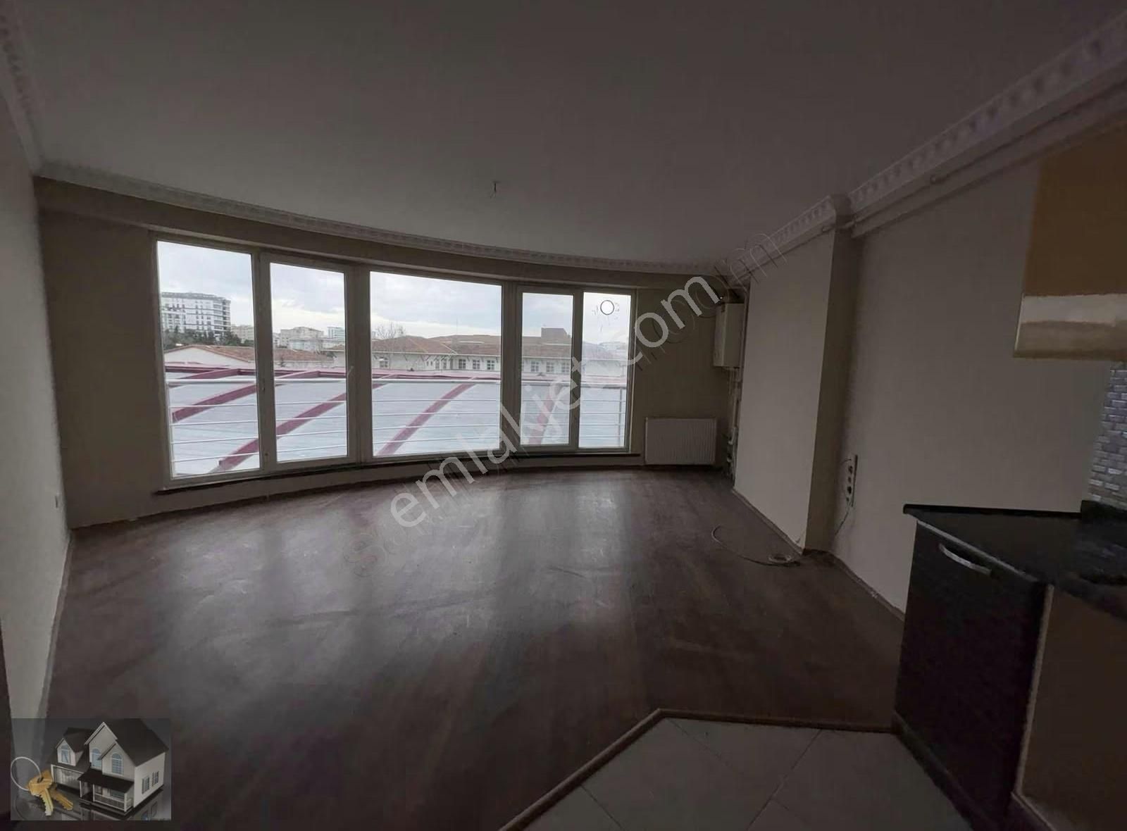 Çekmeköy Taşdelen De Kiralık 2+1 Daire