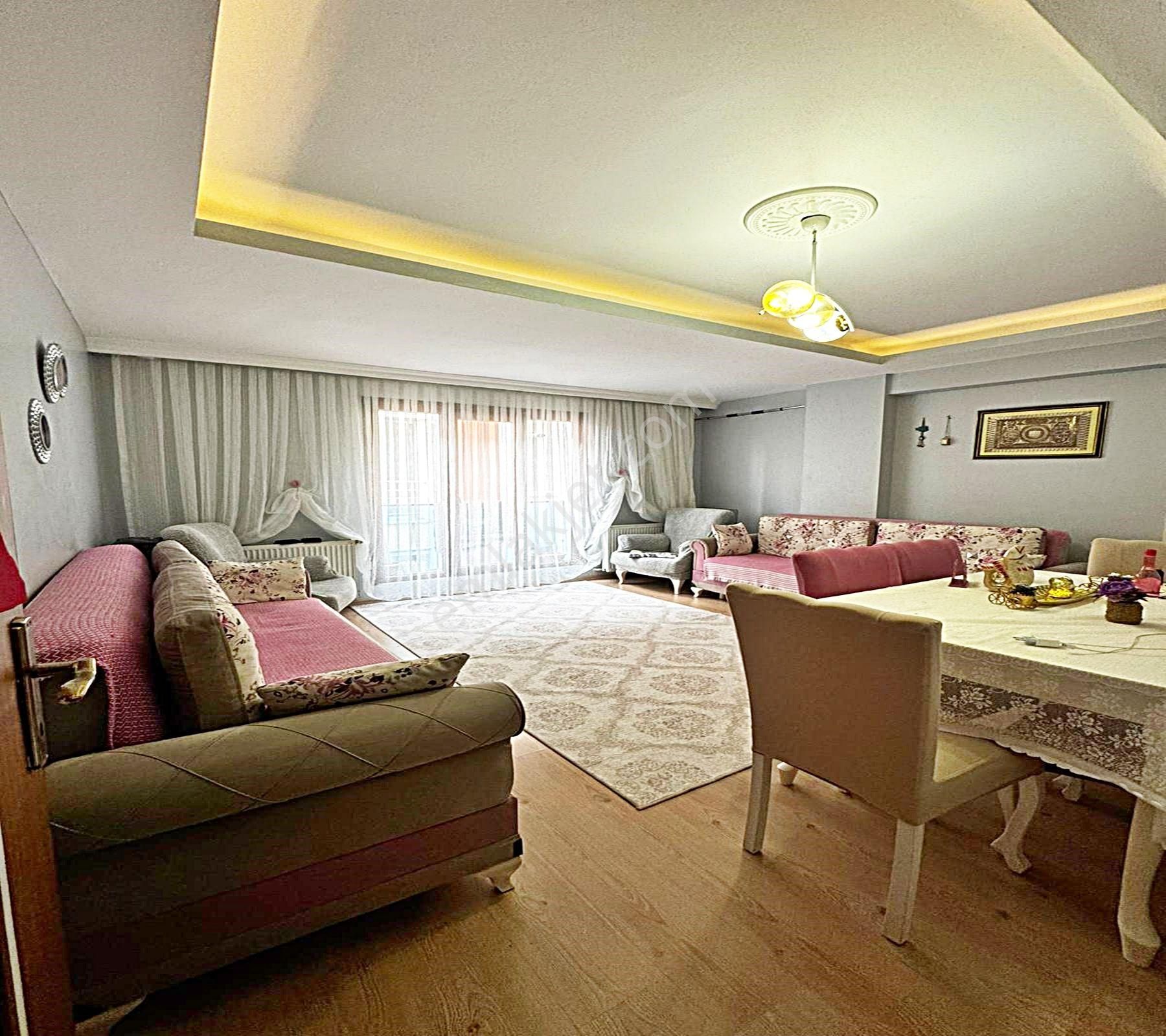 Esenyurt Örnek Mahallesinde 120 M2 Yeni Bin 2+1 Satılık Daire