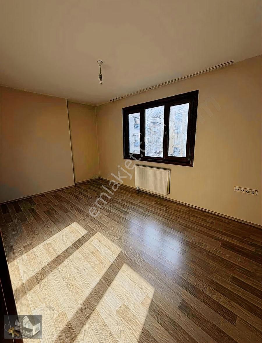 Çekmeköy 216 Butik Sitede Kiralık 1+1 - Görsel 3