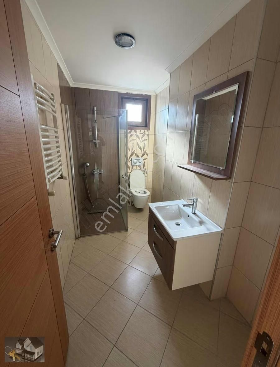 Çekmeköy 216 Butik Sitede Kiralık 1+1 - Görsel 2