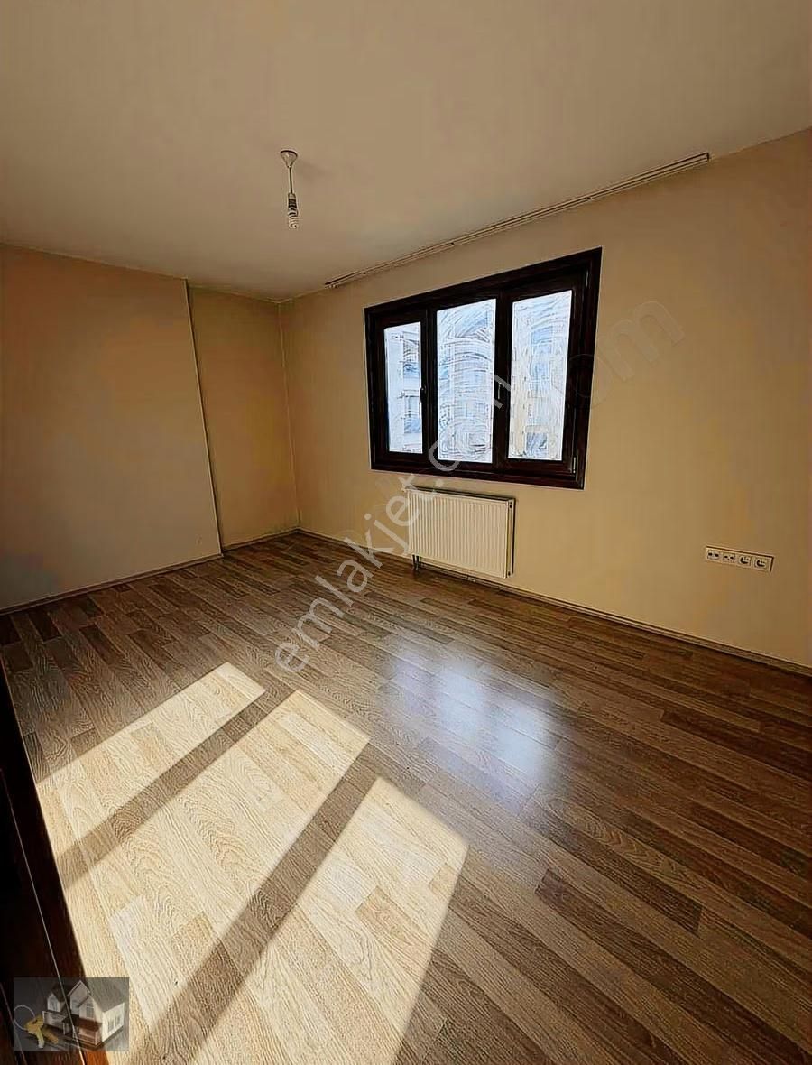 Çekmeköy 216 Butik Sitede Kiralık 1+1 - Görsel 24