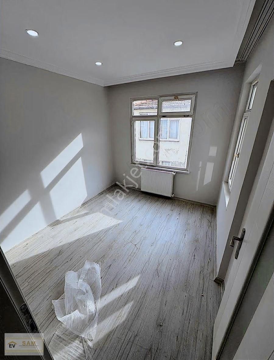 Evsam Emlaktan | Rasathane'de 2+1 Satılık Daire - Görsel 10