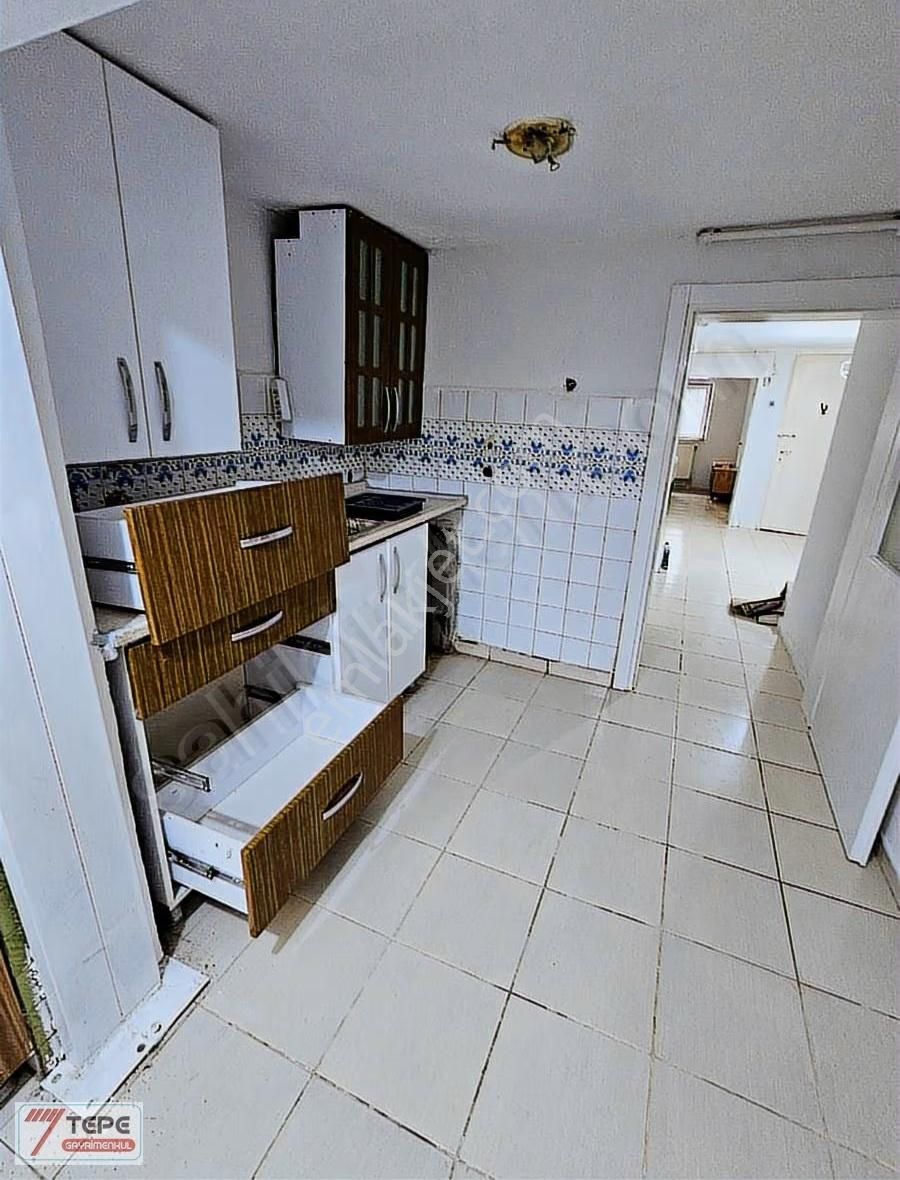 Dersvekili Sokakta Kiralık 1+1 - Görsel 4