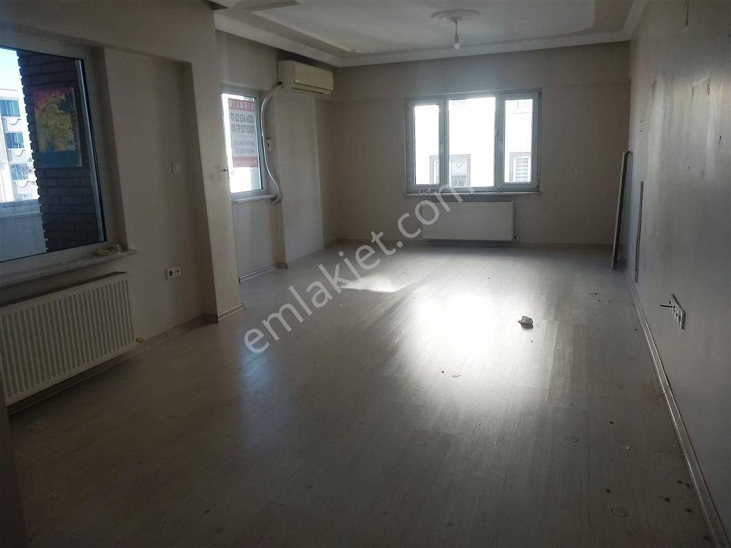 Bursa Nilüfer Üçevler De Site İçi Kiralık 3.kat 3+1 Daire 28.000 Tl - Görsel 23