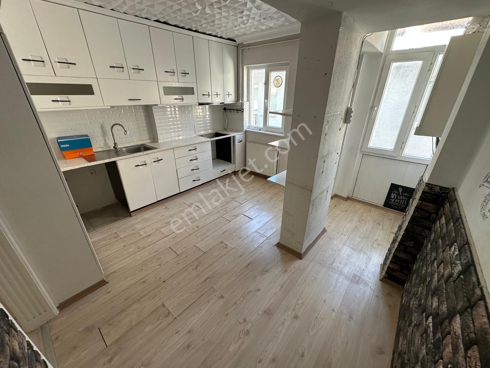 Setbaşı Umurbey'de | Park Yanı Çift Balkonlu Bakımlı 2+1 Kiralık Daire - Görsel 10