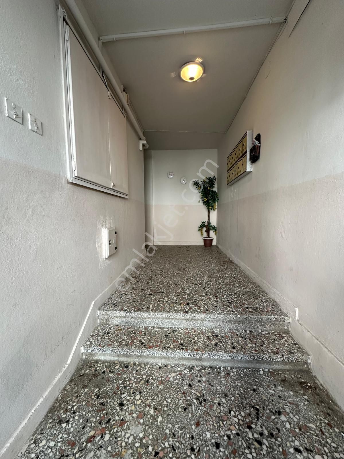 Setbaşı Umurbey'de | Park Yanı Çift Balkonlu Bakımlı 2+1 Kiralık Daire - Görsel 31