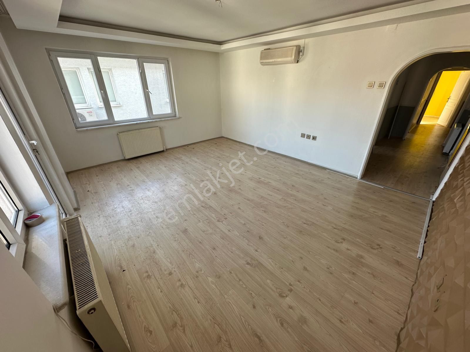 Setbaşı Umurbey'de | Park Yanı Çift Balkonlu Bakımlı 2+1 Kiralık Daire - Görsel 4