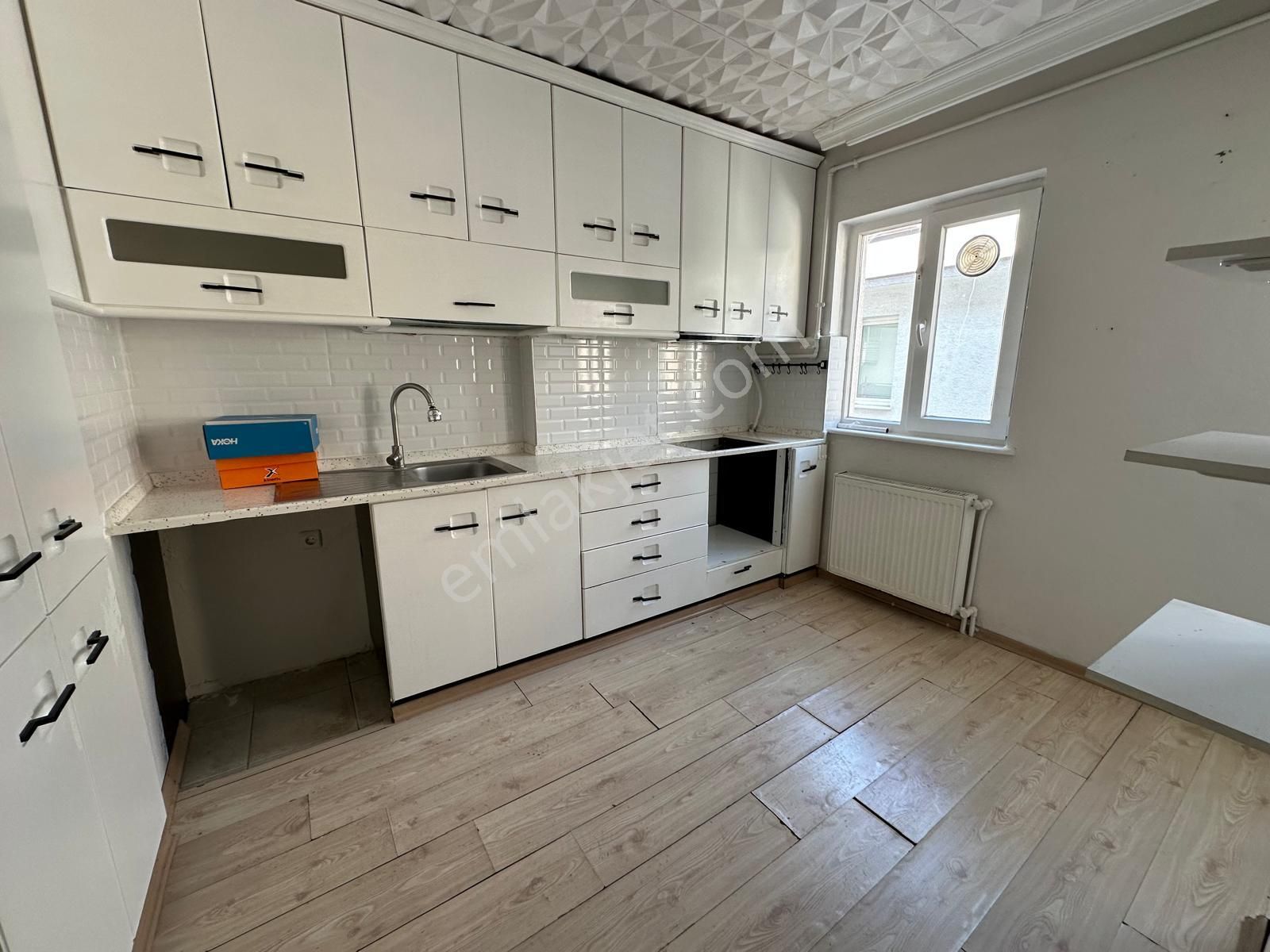 Setbaşı Umurbey'de | Park Yanı Çift Balkonlu Bakımlı 2+1 Kiralık Daire - Görsel 13