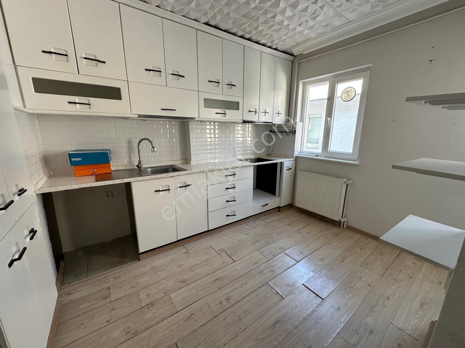 Setbaşı Umurbey'de | Park Yanı Çift Balkonlu Bakımlı 2+1 Kiralık Daire - Görsel 11