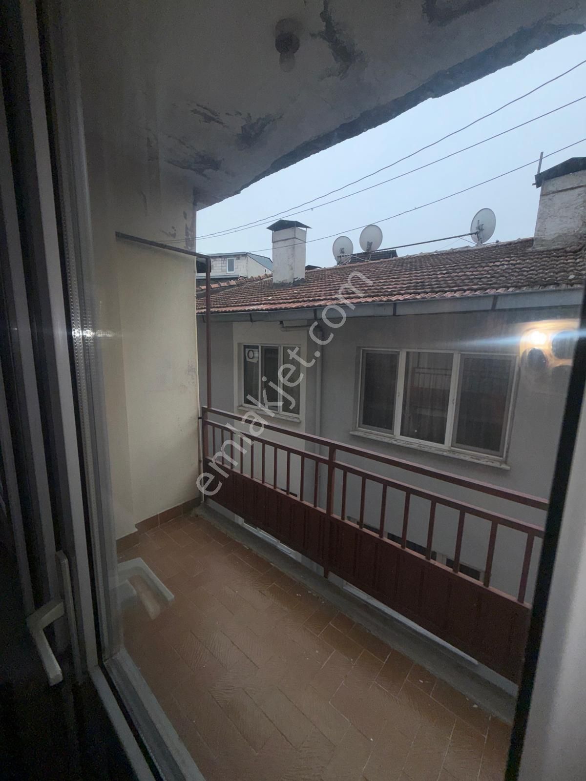 Dikkaldırım Cd Üzerinde Kiralık Fırsat Daire - Görsel 19
