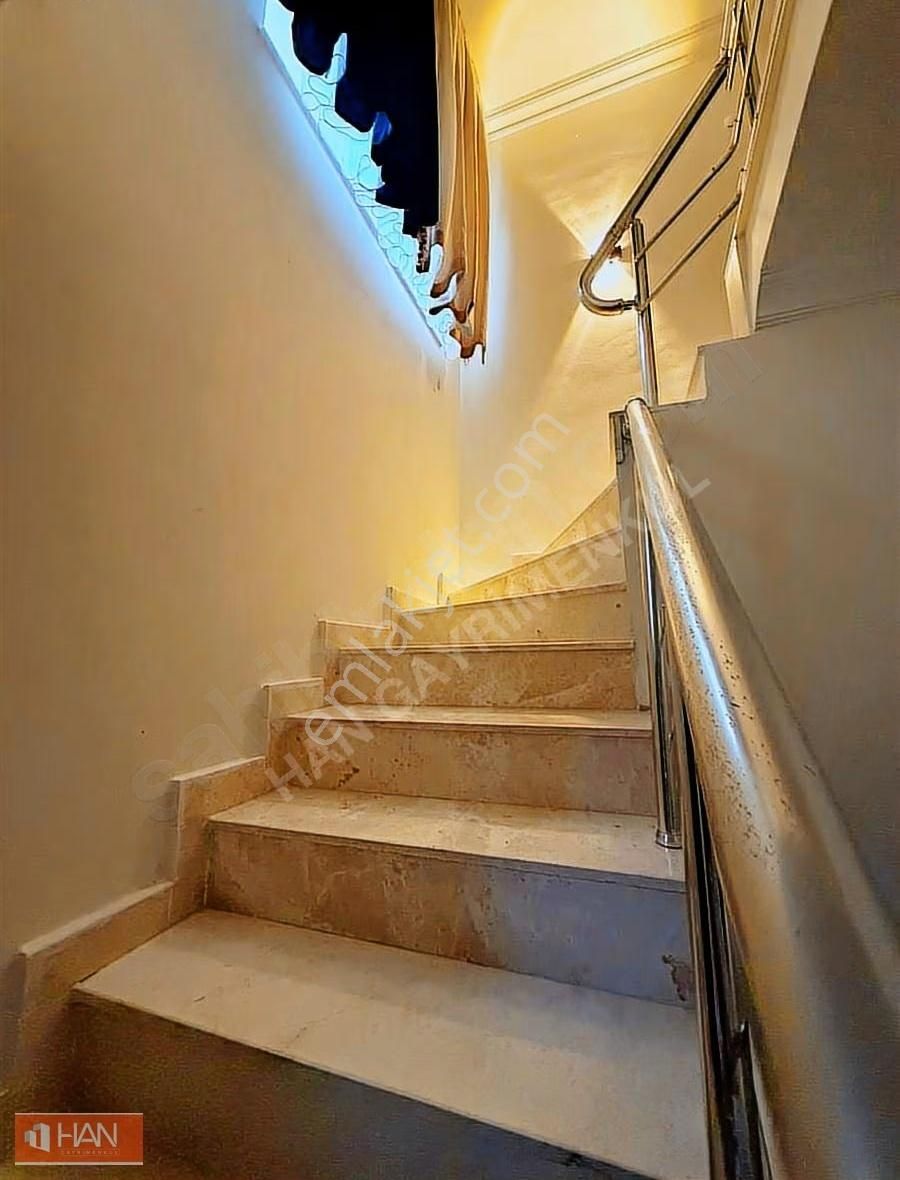 Konyaaltı Hurma Mahallesinde Lüx Geniş 2+1 Ters Dublex - Görsel 8