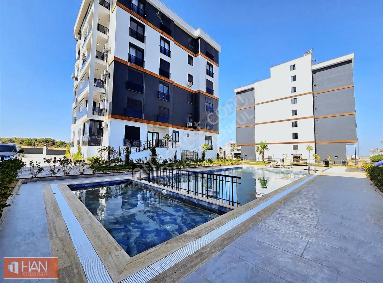 Şehir Hastanesi Yakını Ultra-lüx Havuzlu Kapalı Otoparklı 1+1