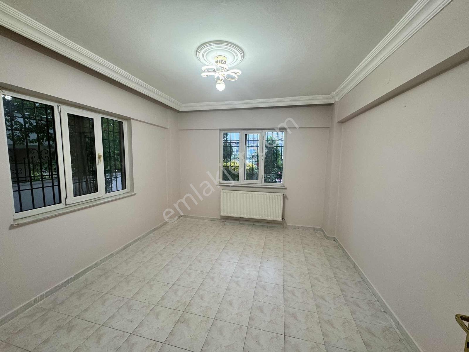 Güvenevlerde Kiralık 3+1 Bahçeli Giriş Kat Daire - Görsel 12
