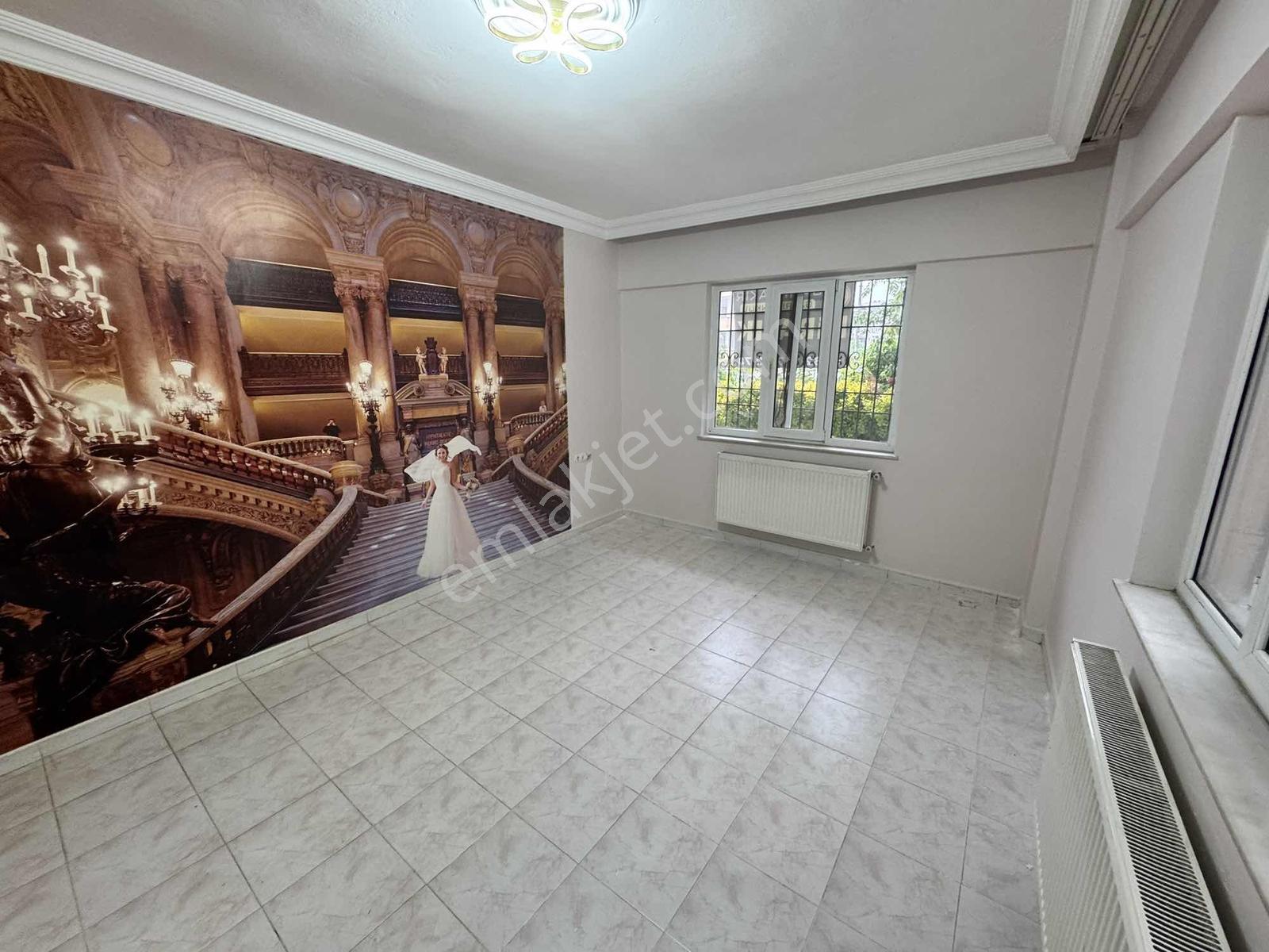 Güvenevlerde Kiralık 3+1 Bahçeli Giriş Kat Daire - Görsel 20