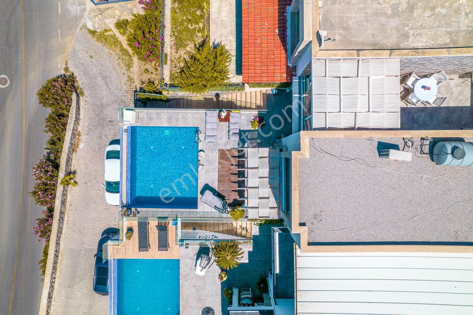 Bodrum Yalıkavakta Muhteşem Deniz Manzaralı 4+1 Havuzlu Villa - Görsel 24