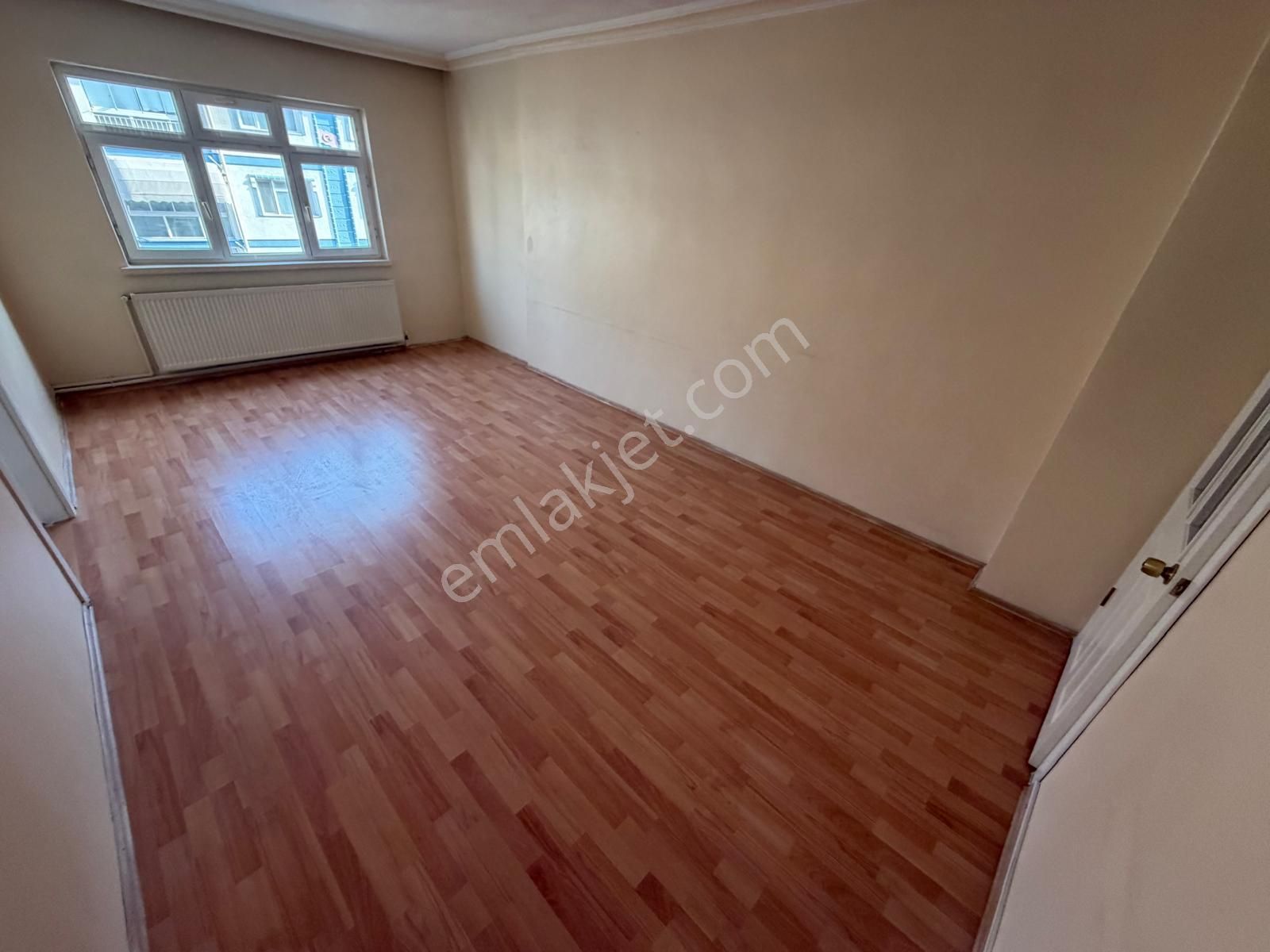 Tandoğan Mah Merkeze Yakın 3+1 Ara Kat Ön Cephe Kiralık - Görsel 11