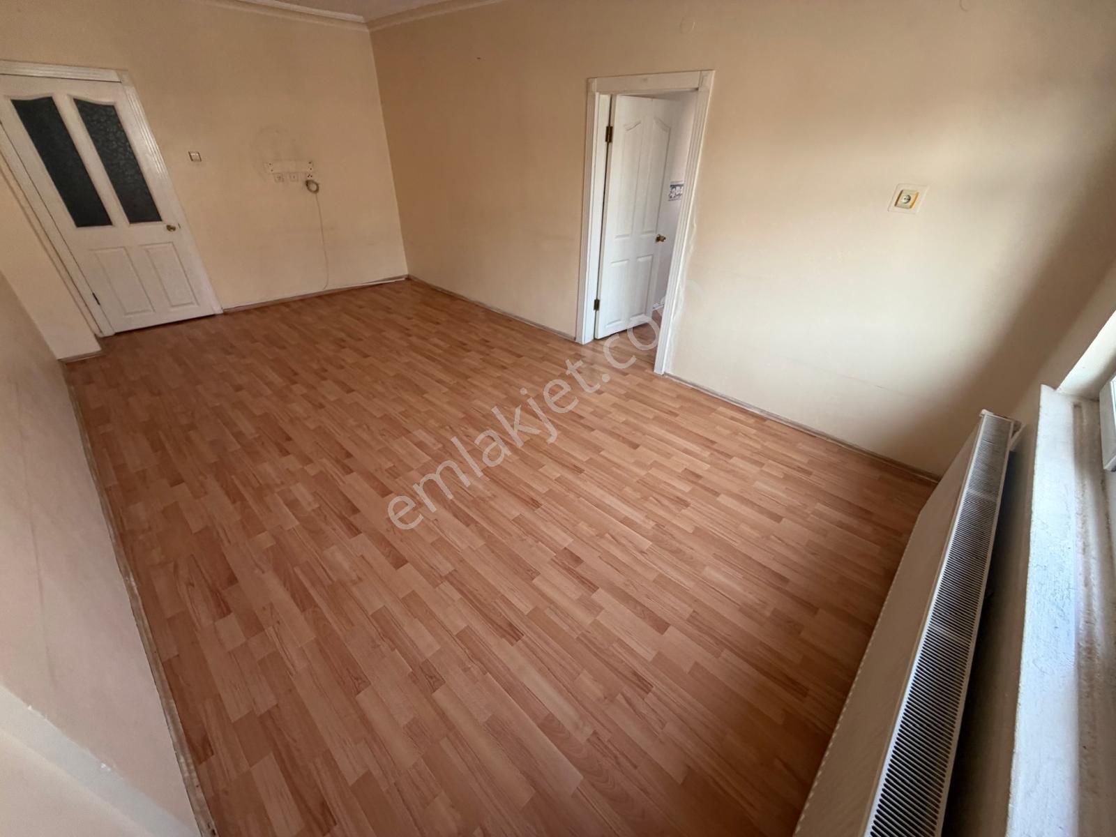 Tandoğan Mah Merkeze Yakın 3+1 Ara Kat Ön Cephe Kiralık - Görsel 13