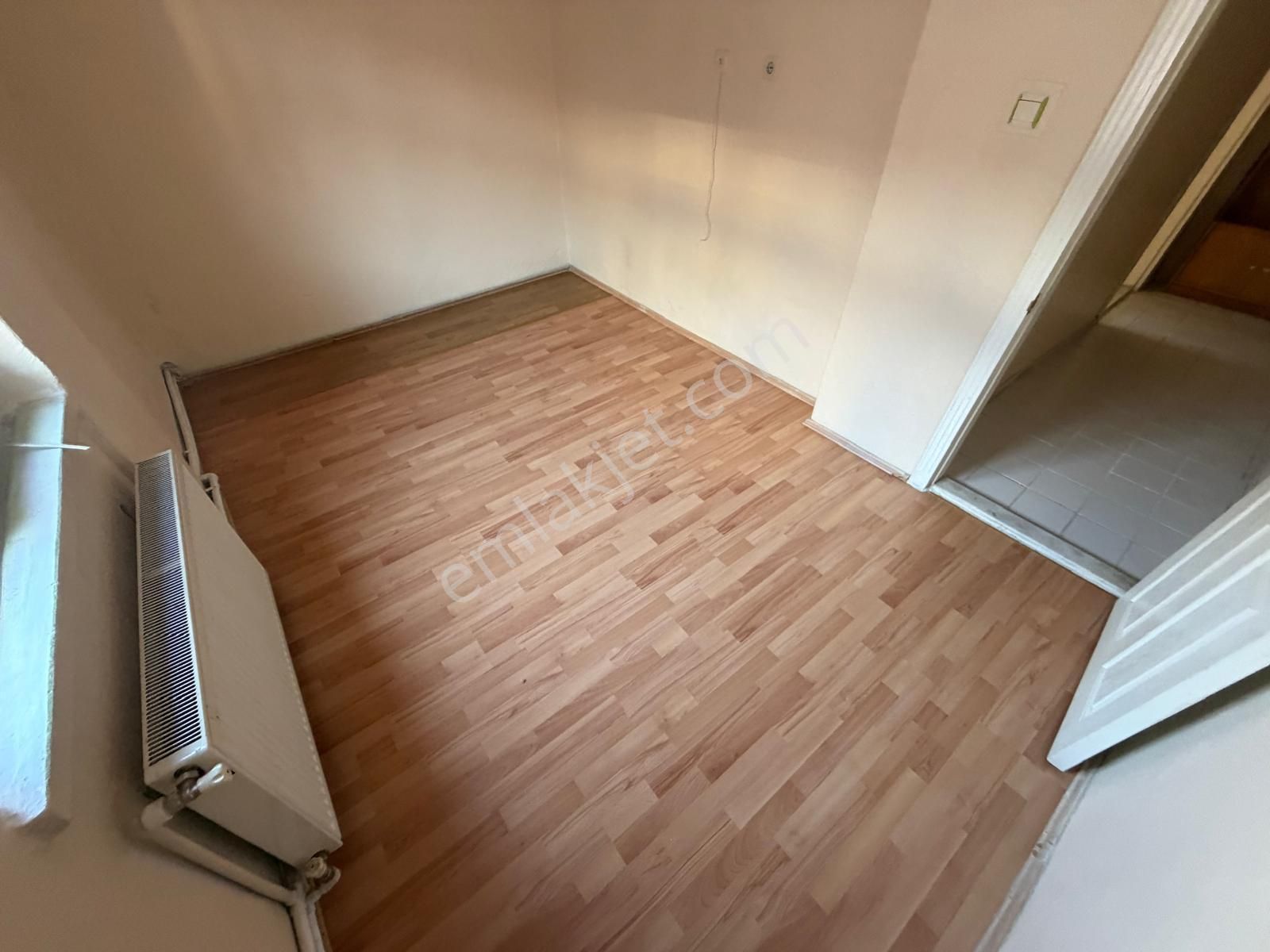 Tandoğan Mah Merkeze Yakın 3+1 Ara Kat Ön Cephe Kiralık - Görsel 14