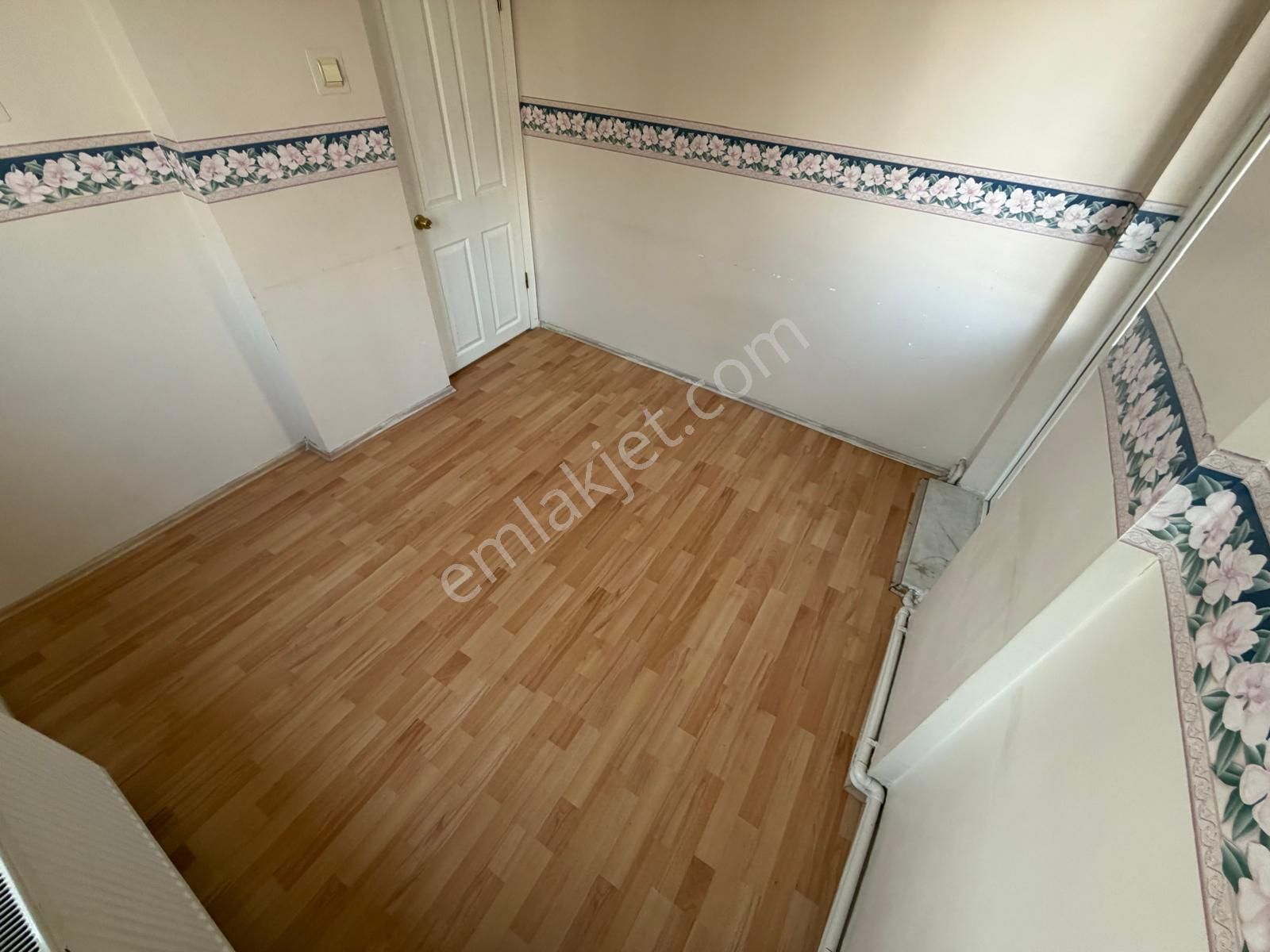 Tandoğan Mah Merkeze Yakın 3+1 Ara Kat Ön Cephe Kiralık - Görsel 12
