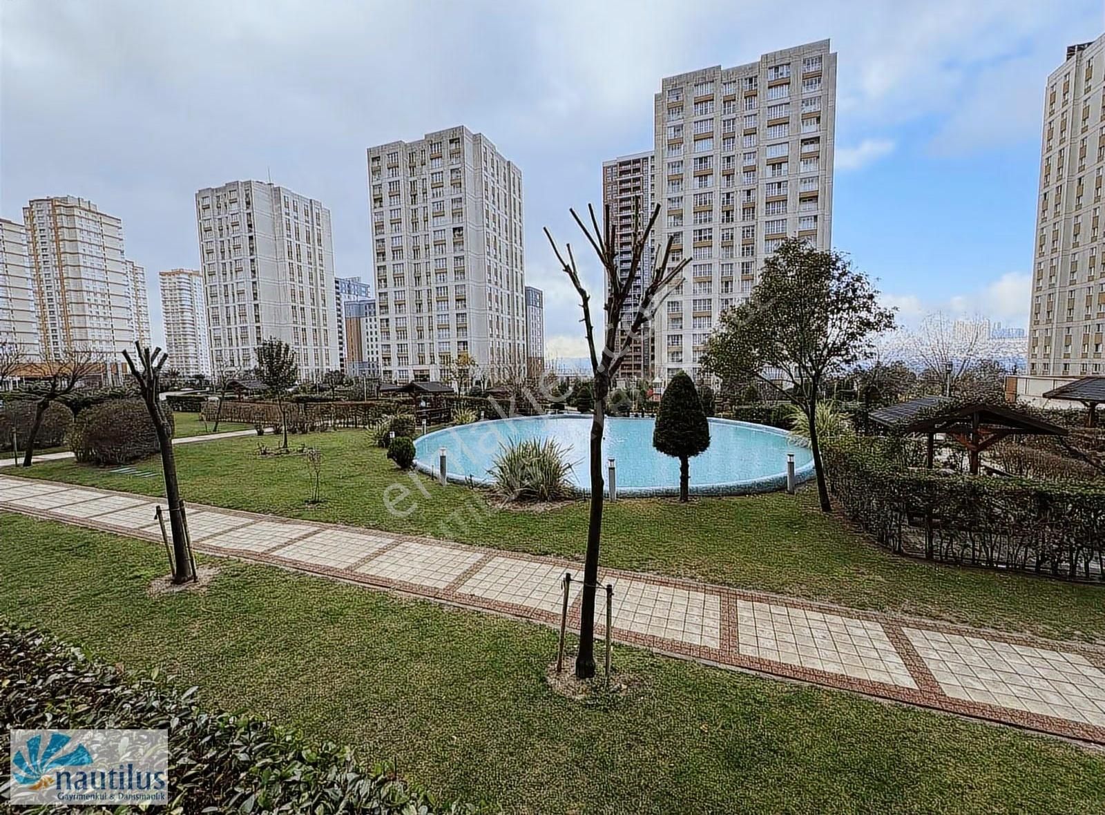 Bizim Evler 4 Satılık Bahçe Katı Havuz Manzaralı 2+1 - Görsel 15