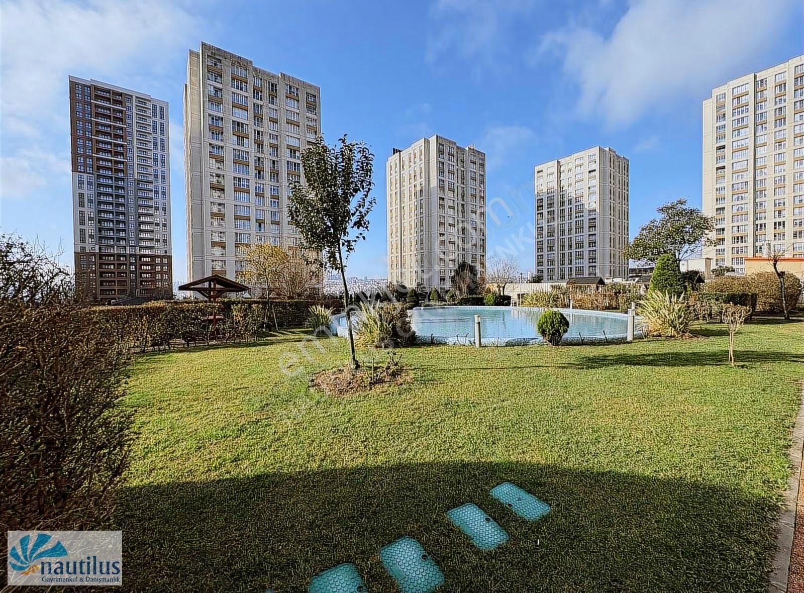 Bizim Evler 4 Satılık Bahçe Katı Havuz Manzaralı 2+1 - Görsel 4