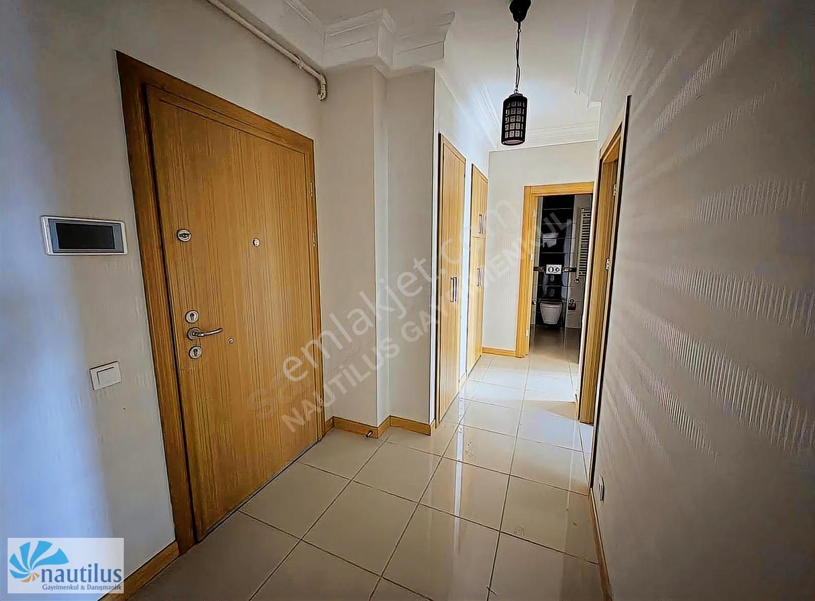 Bizim Evler 4 Satılık Bahçe Katı Havuz Manzaralı 2+1 - Görsel 14