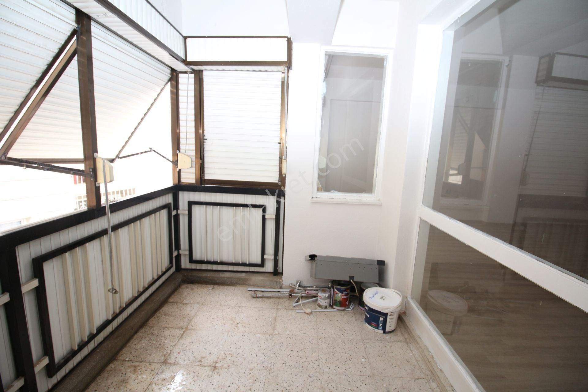 Polat Cad. Yakını Arakat Doğalgazlı Geniş Daire - Görsel 8