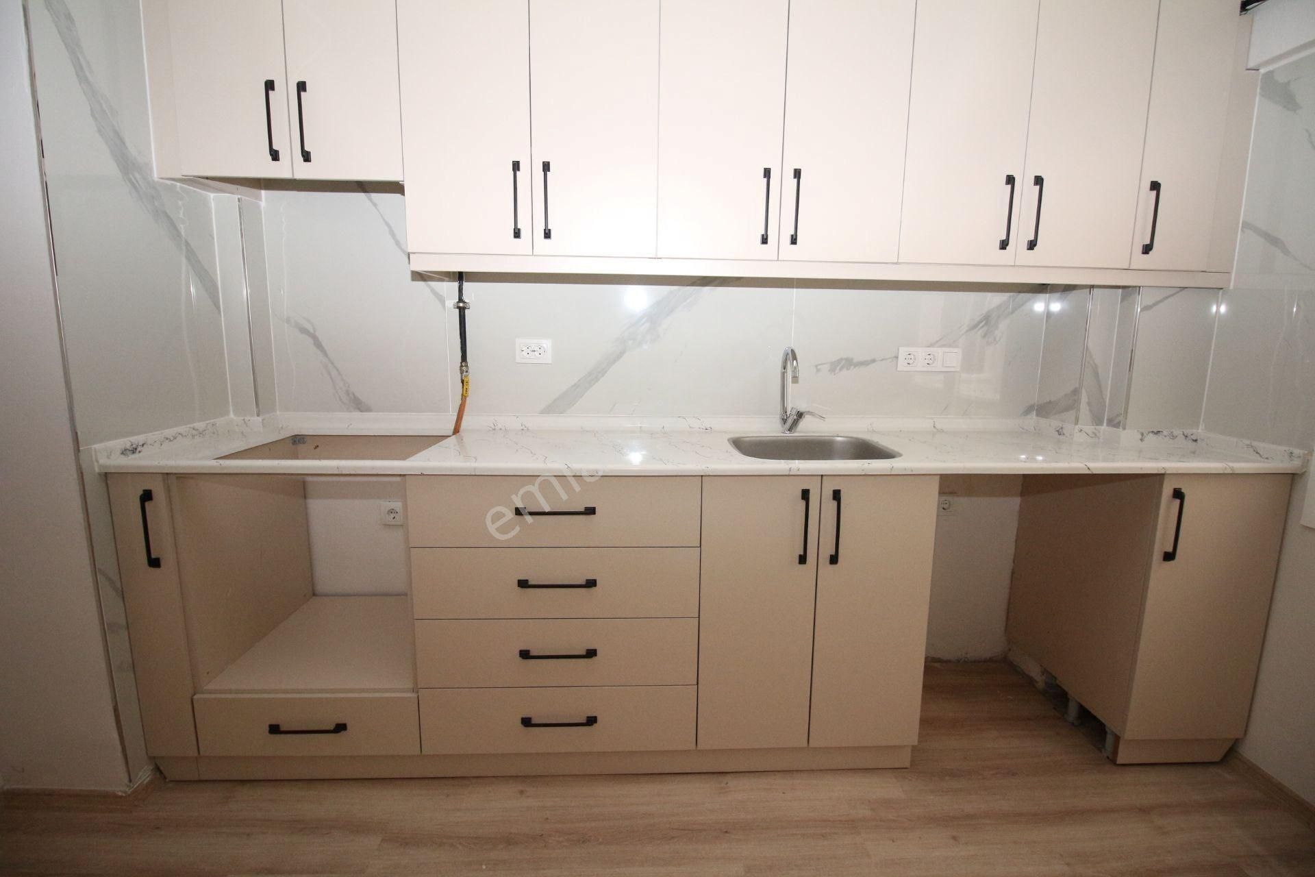 Polat Cad. Yakını Arakat Doğalgazlı Geniş Daire - Görsel 16