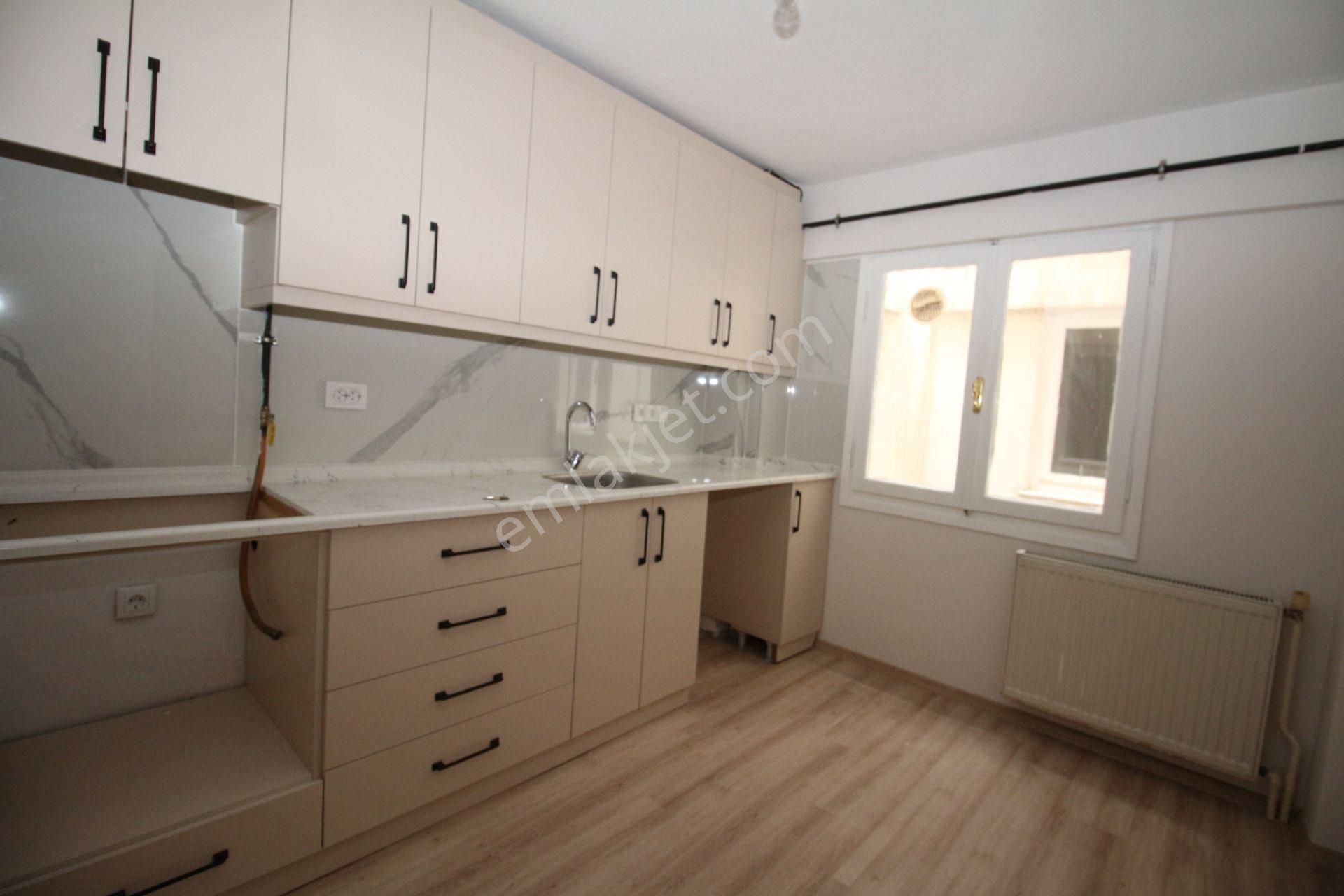 Polat Cad. Yakını Arakat Doğalgazlı Geniş Daire - Görsel 14