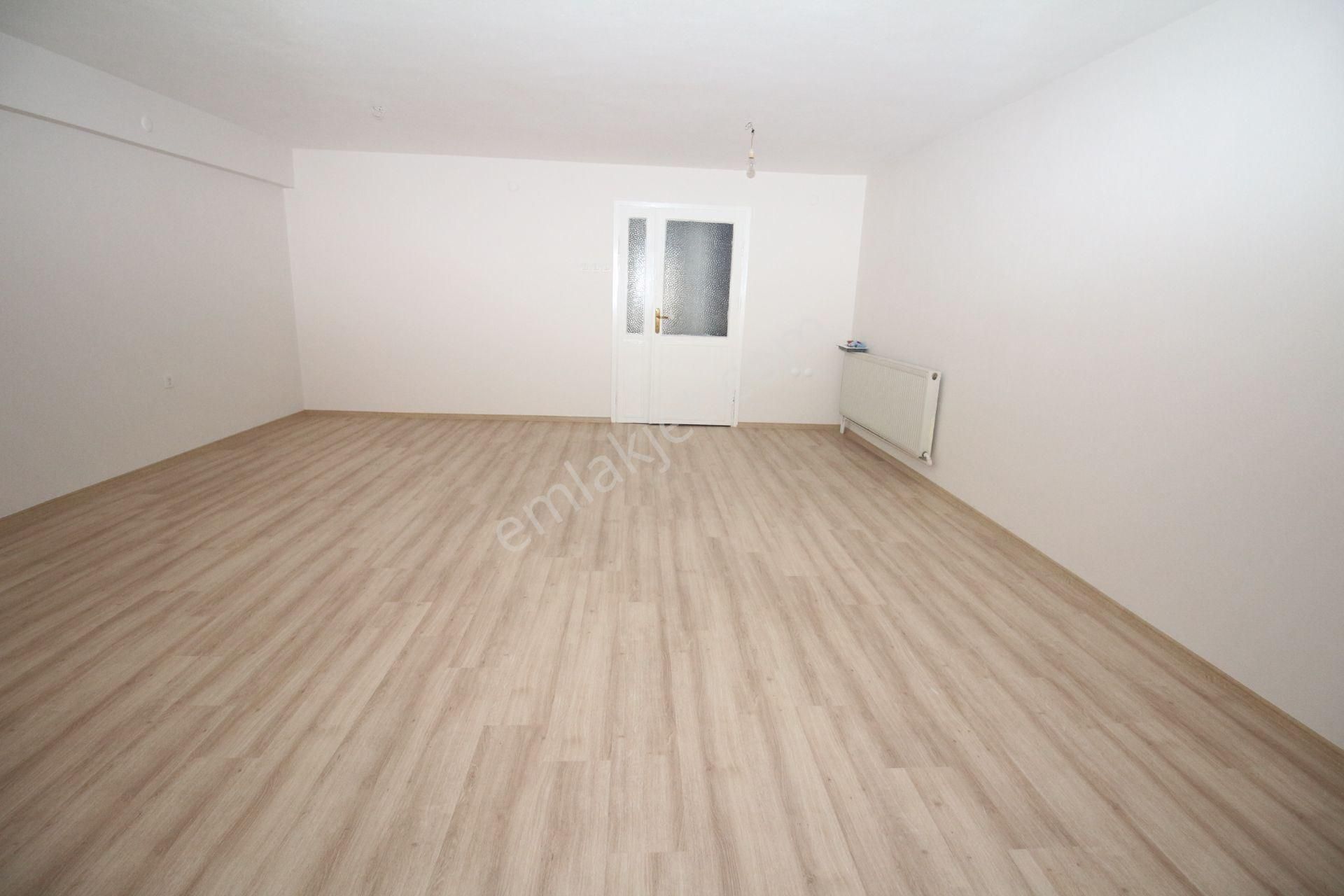 Polat Cad. Yakını Arakat Doğalgazlı Geniş Daire - Görsel 5