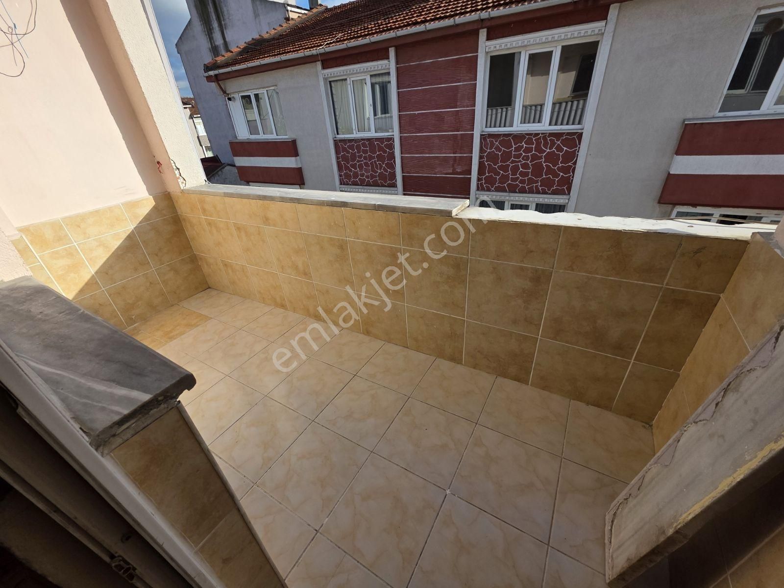 Şeyhsinan Muhtarlığı Civari 3+1 135m² Asansörlü İskanlı Daire!!! - Görsel 7