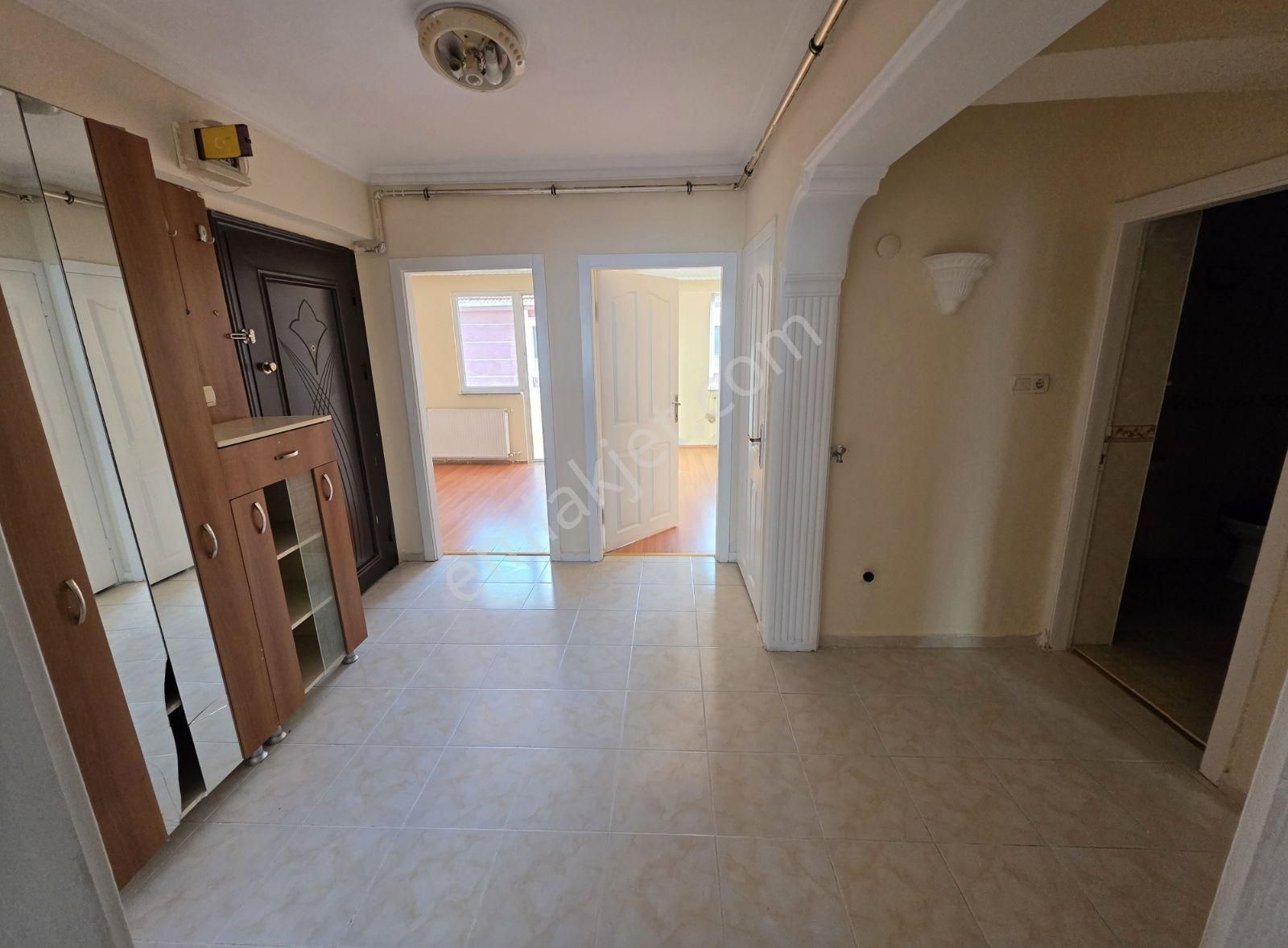Şeyhsinan Muhtarlığı Civari 3+1 135m² Asansörlü İskanlı Daire!!! - Görsel 16